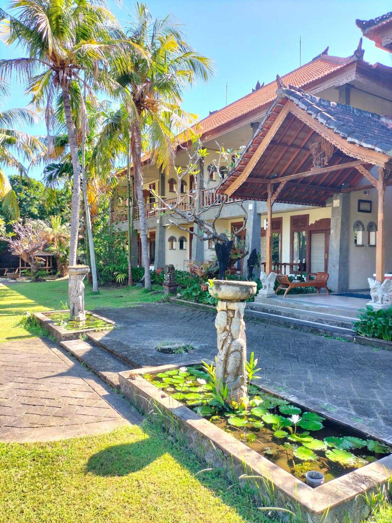 Seaside Resort 3*