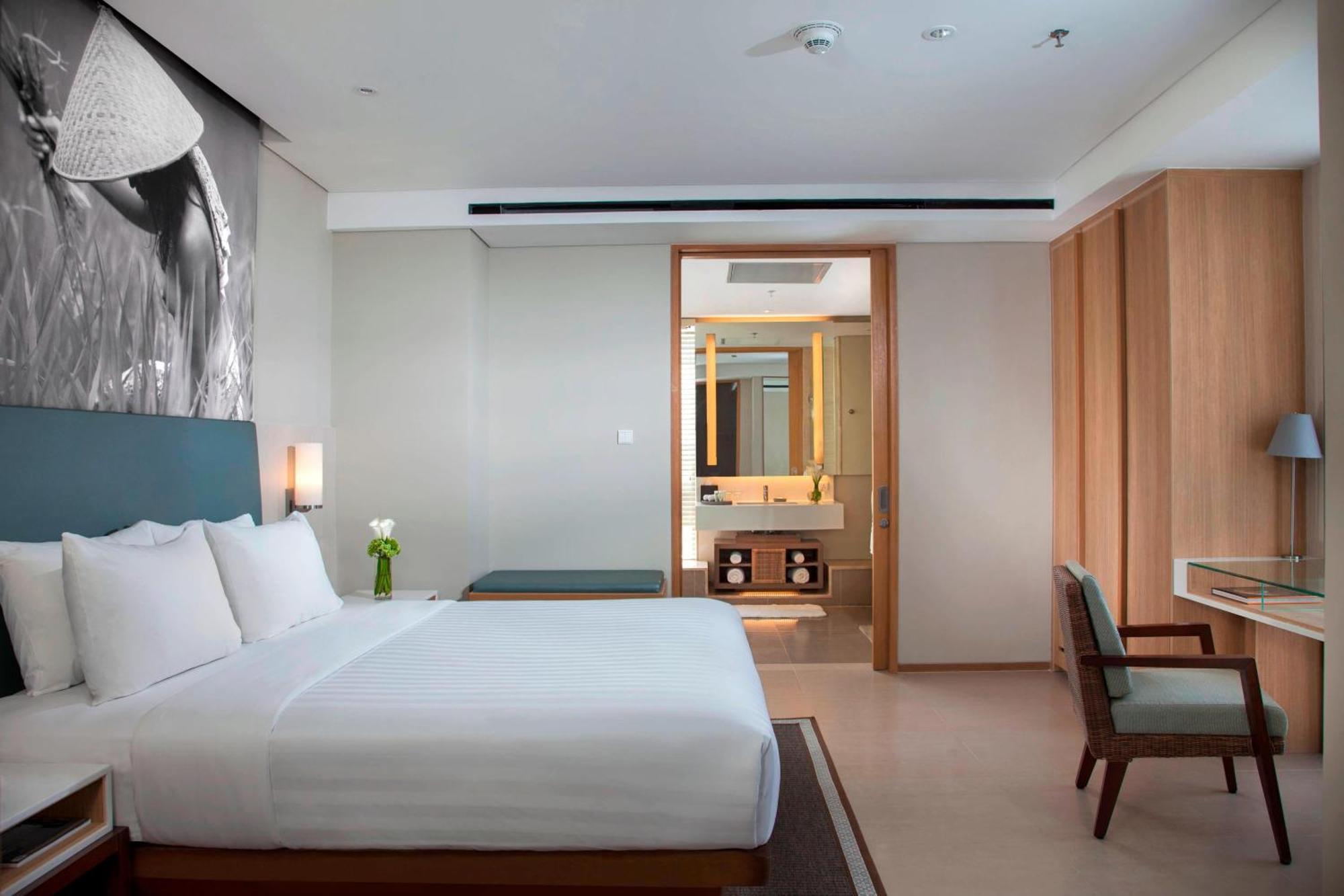 Resort Courtyard By Marriott Bali 5*
