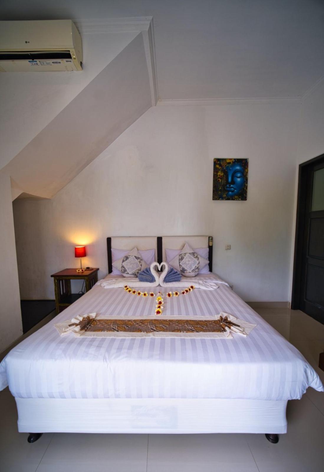 Sing Sing Resort Lovina (Bali)