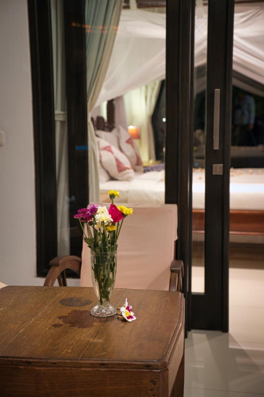 Sing Sing Resort Lovina (Bali)