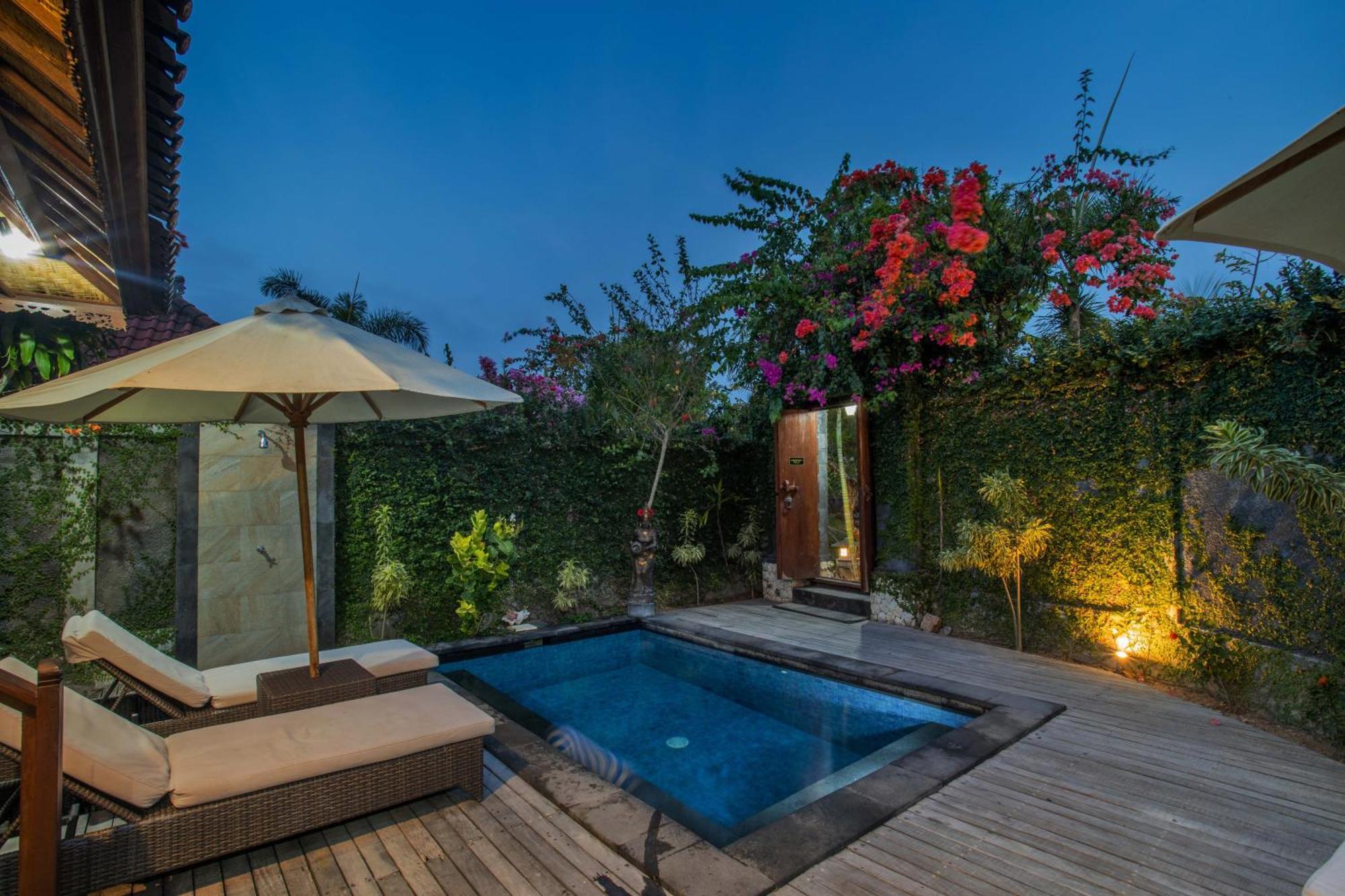 Sunset Garden Nusa Holiday park 4*