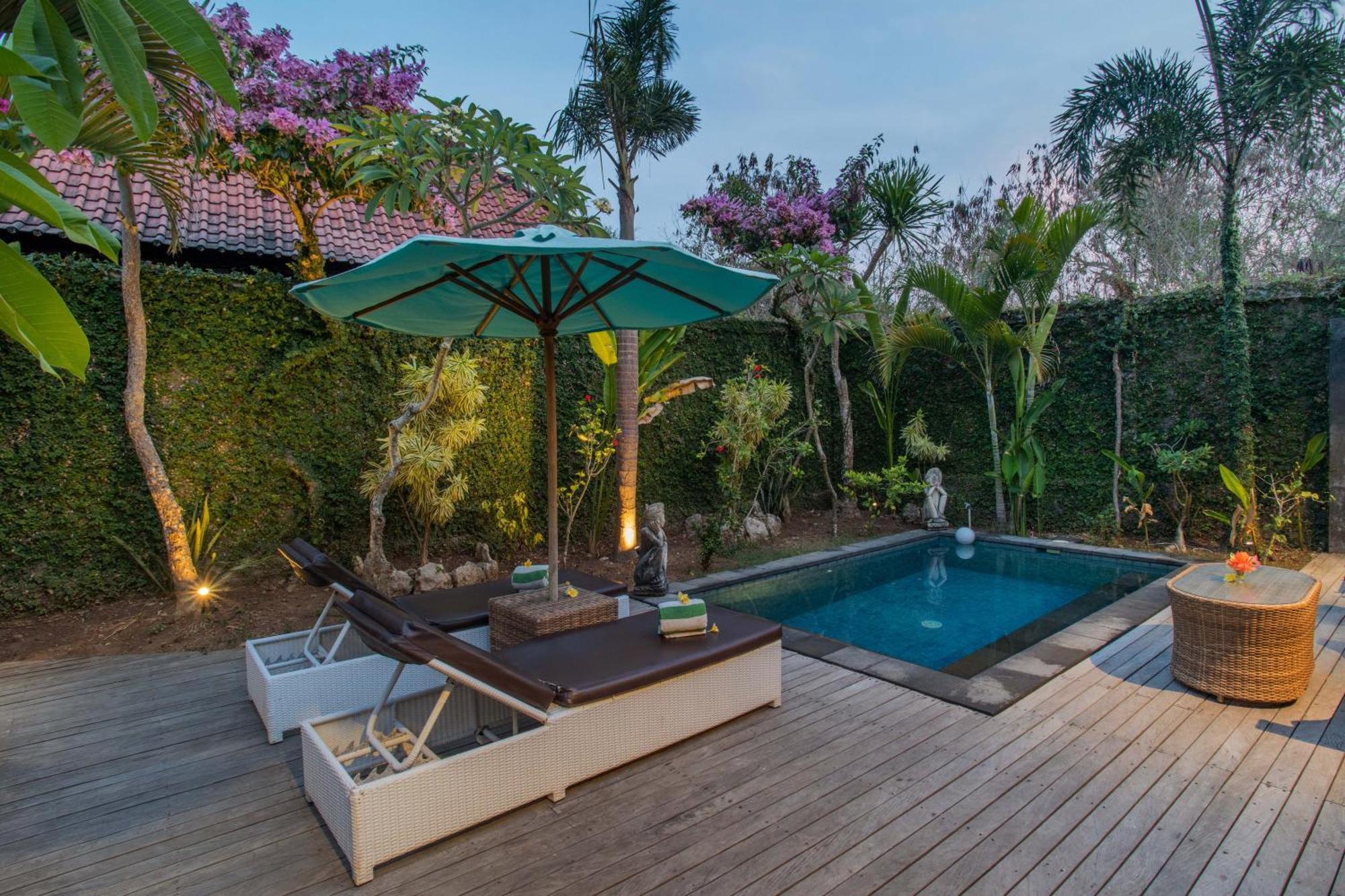 Sunset Garden Nusa