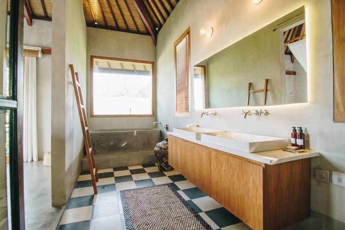 Zin Berawa & Guest house Canggu (Bali)