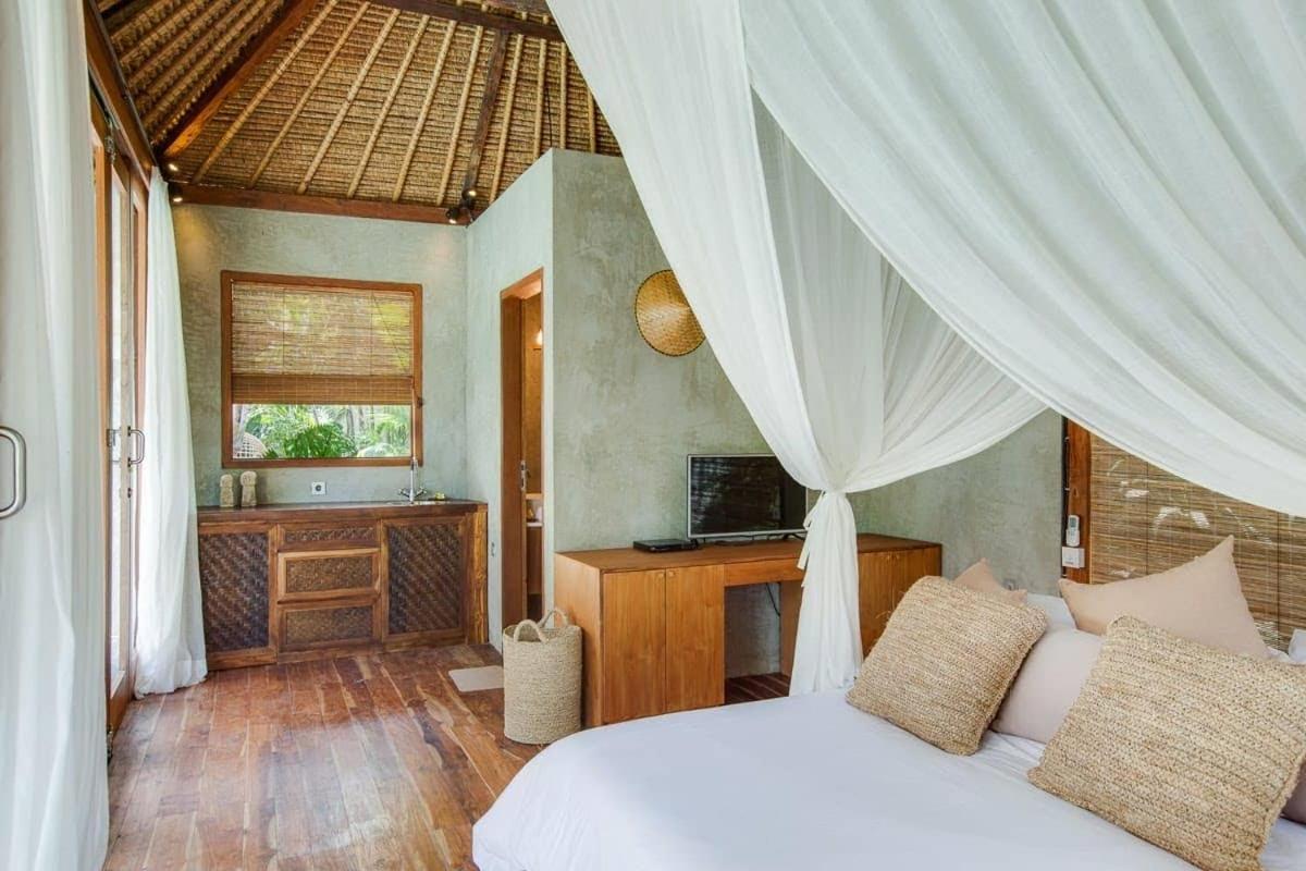 Zin Berawa & Guest house