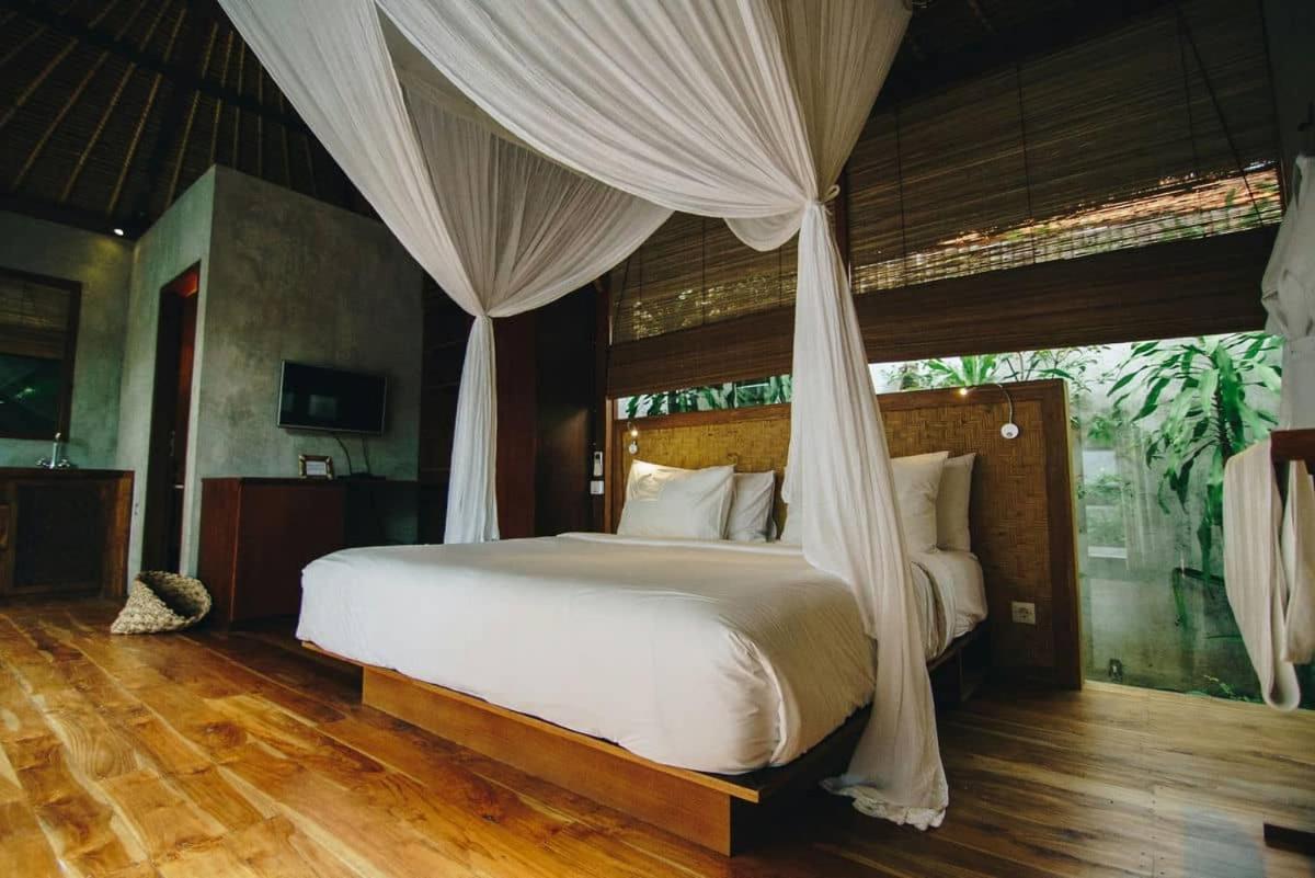 Guest house Zin Berawa & 4*