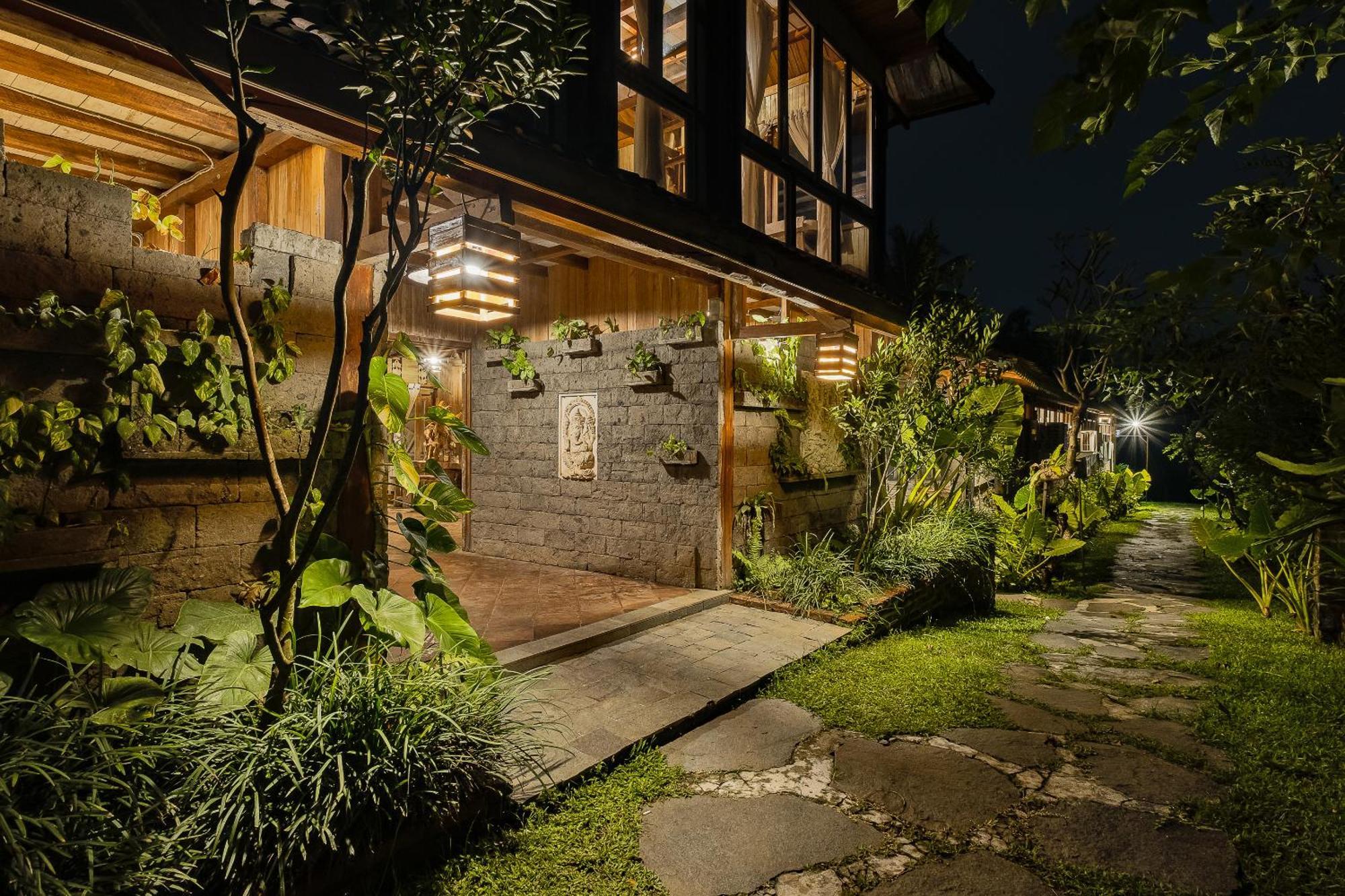 Joglo Organik Guest house 4*