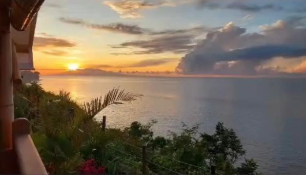 Luxury tent Bali Cliff Glamping