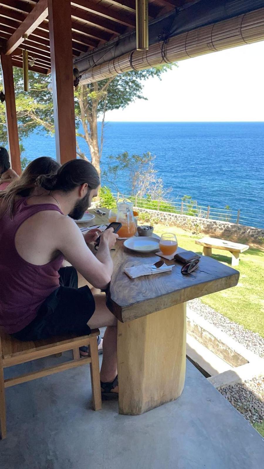 Bali Cliff Glamping