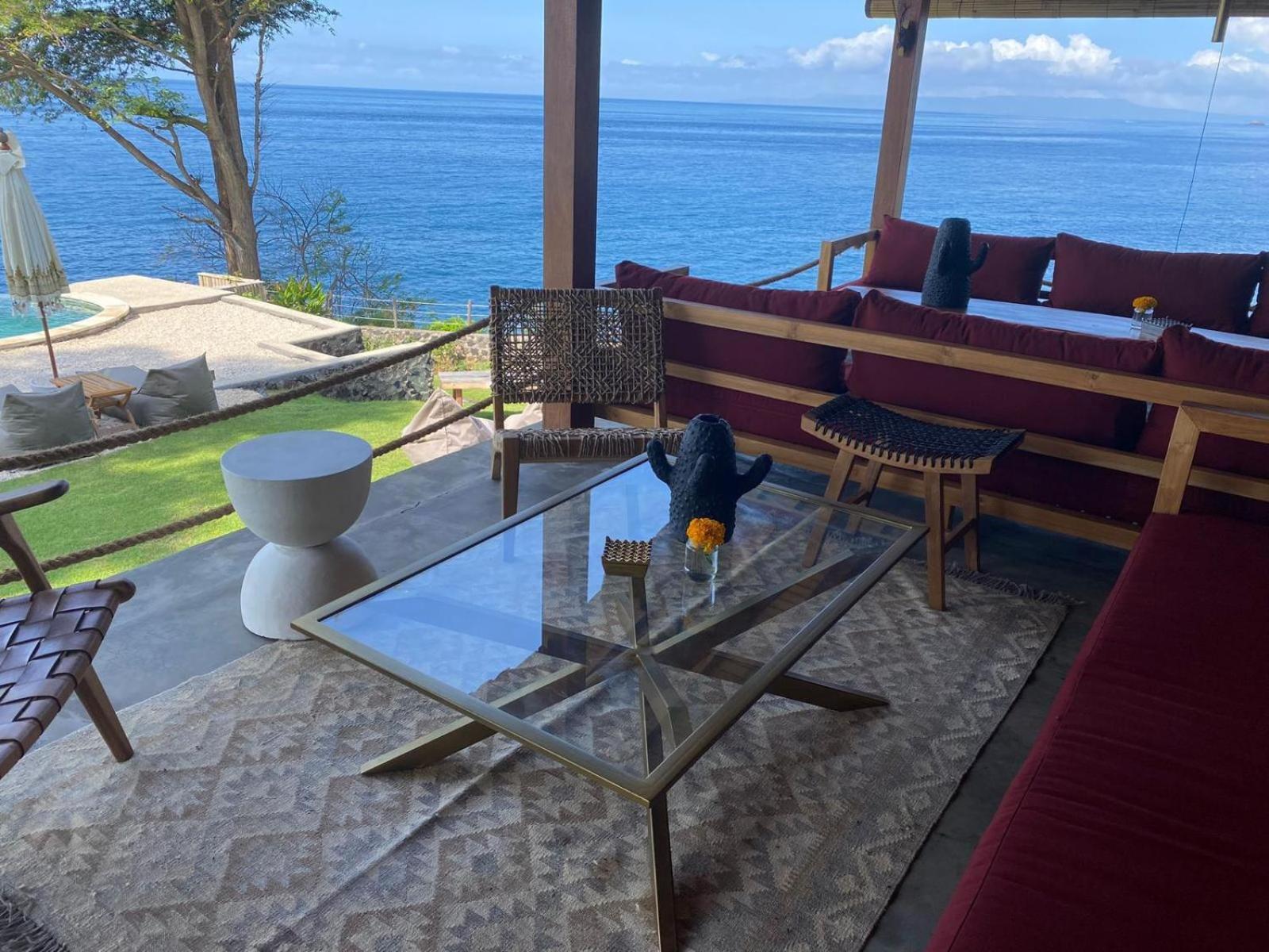 Luxury tent Bali Cliff Glamping Seraya