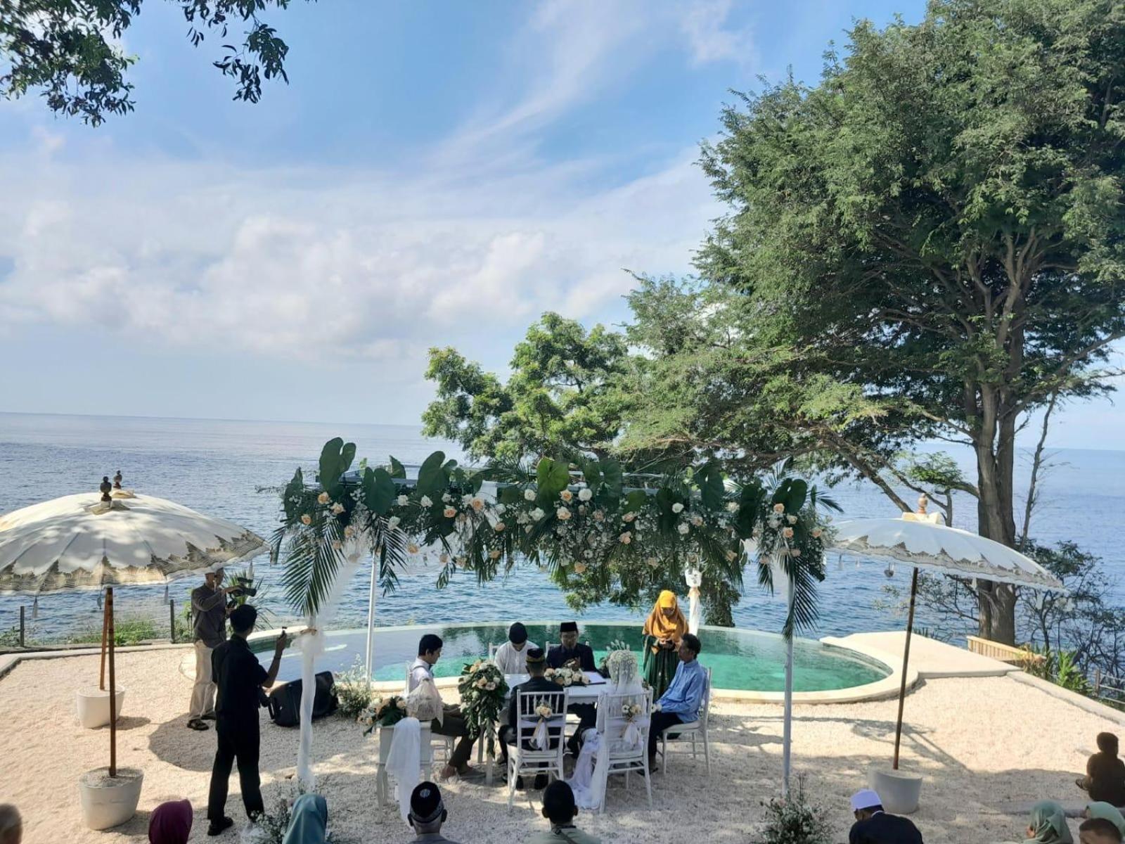 Luxury tent Bali Cliff Glamping