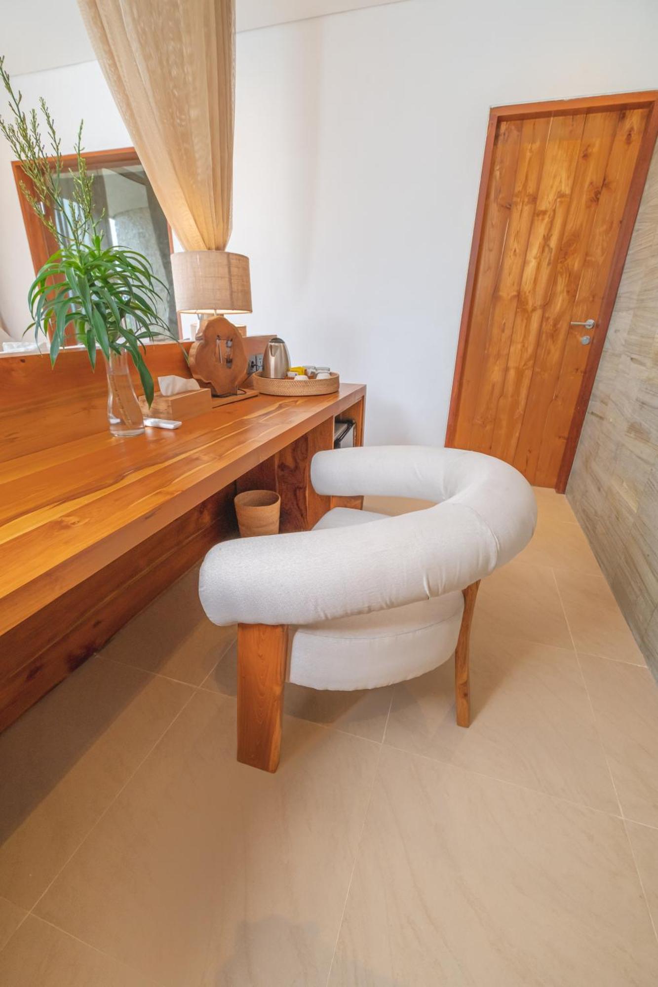 Homestay Kaliente Toyapakeh