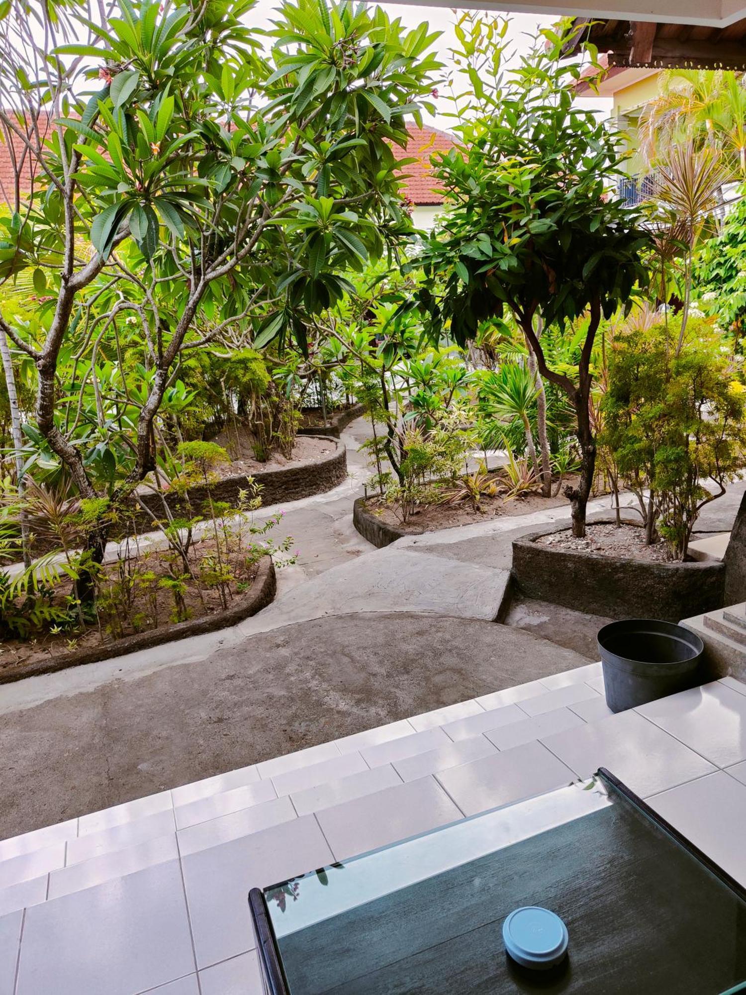 Berlian Kuta Kuta (Bali)