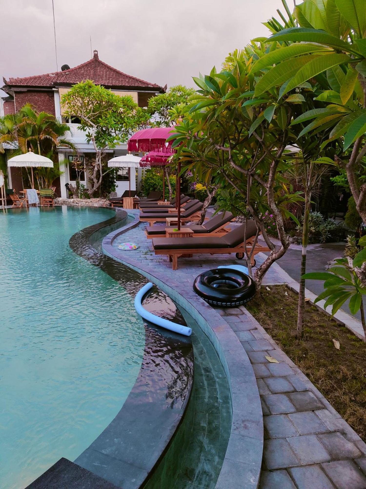 Berlian Kuta Hotel