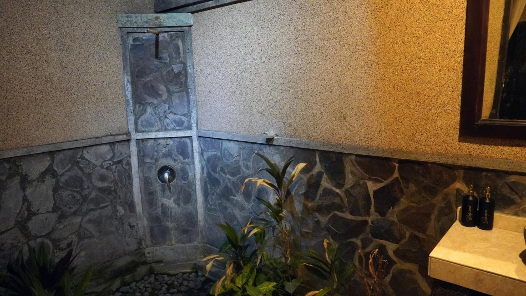 Oma In Bali Homestay Pemuteran (Bali)
