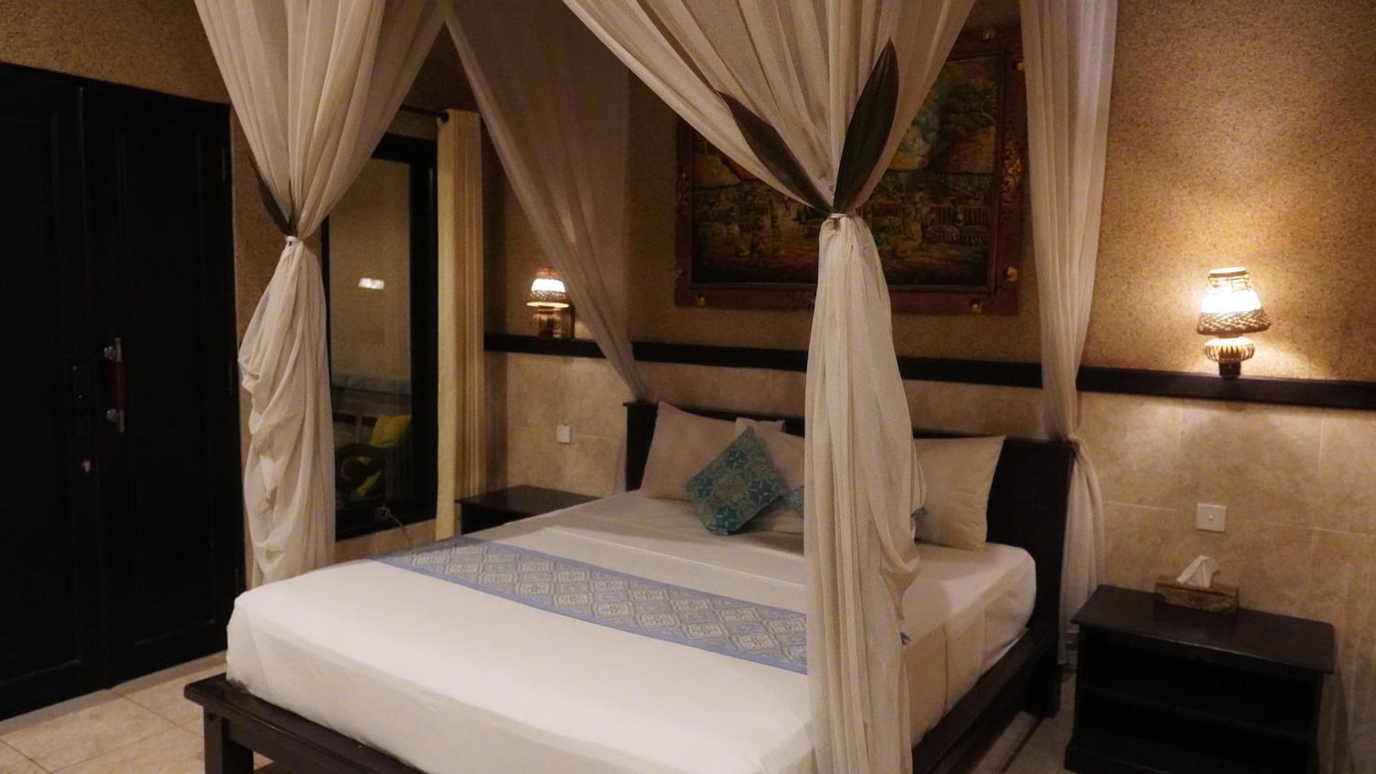 Oma In Bali *