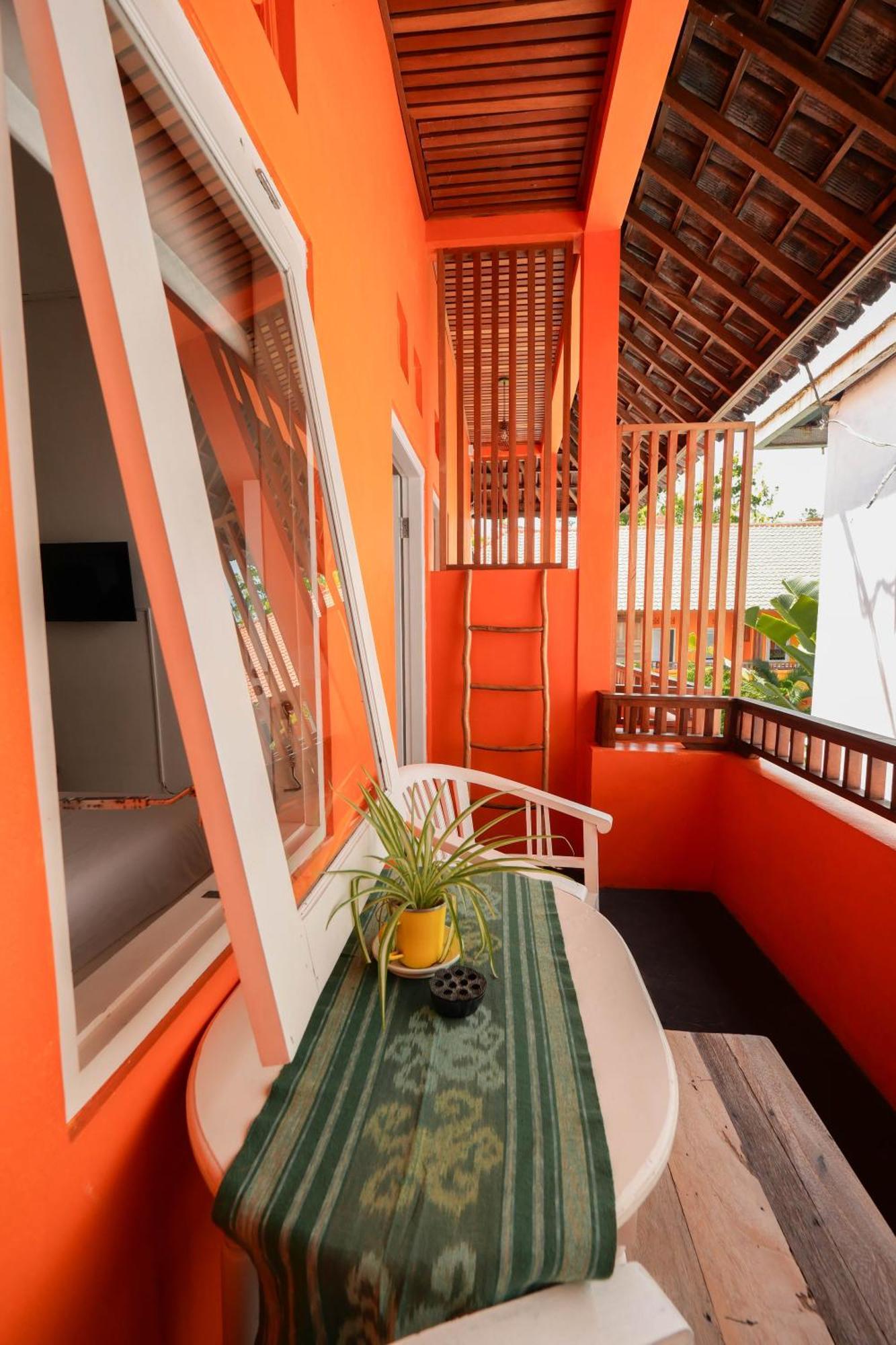 The Padang-padang 3*