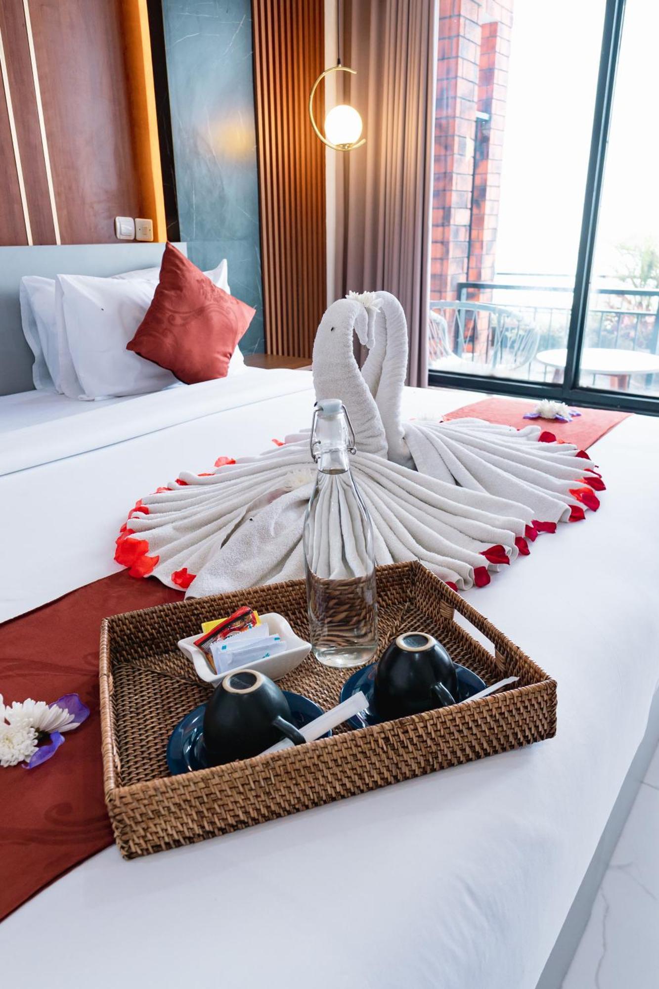 Caldera Hotel 3*