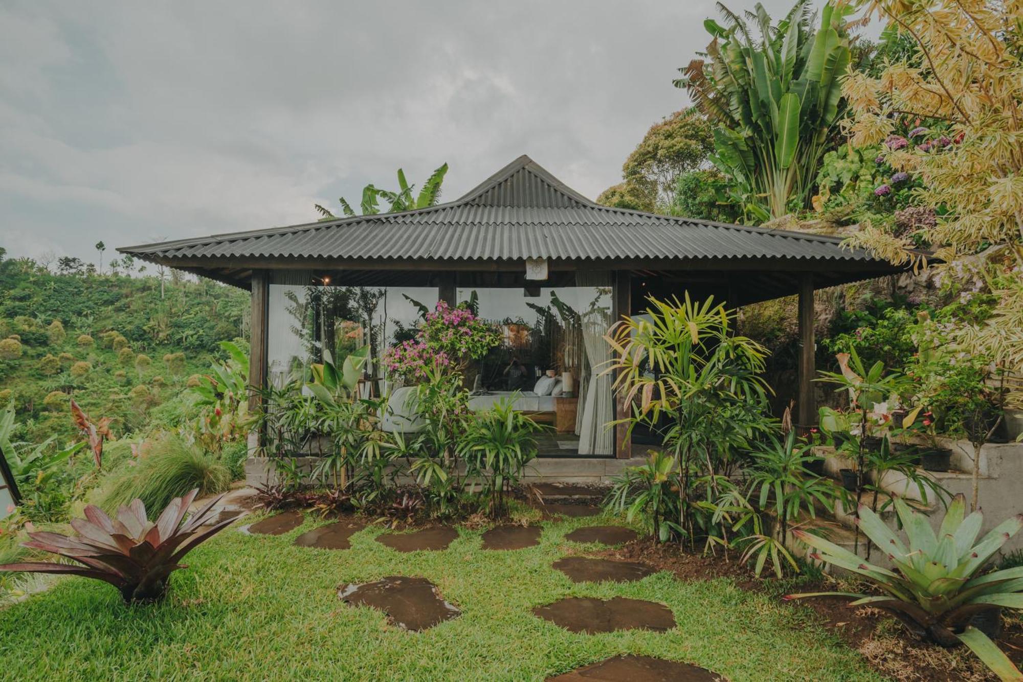 Kayukopi Villa