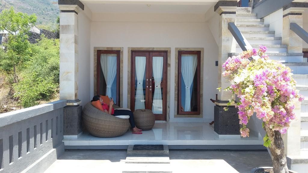 Barong Cafe And Restaurant Holiday park