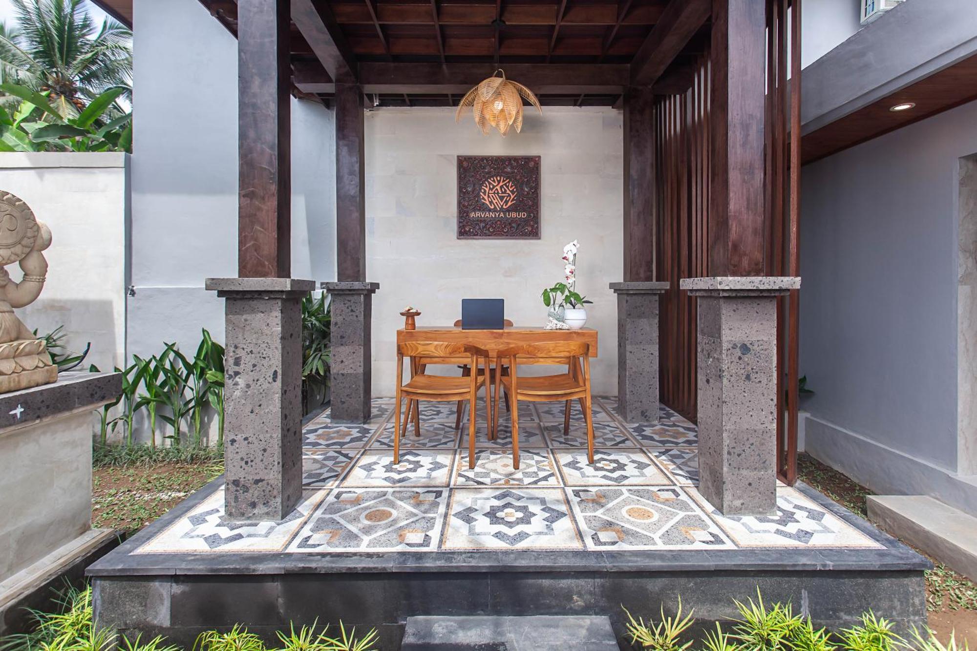 Resort Arvanya Ubud 4*