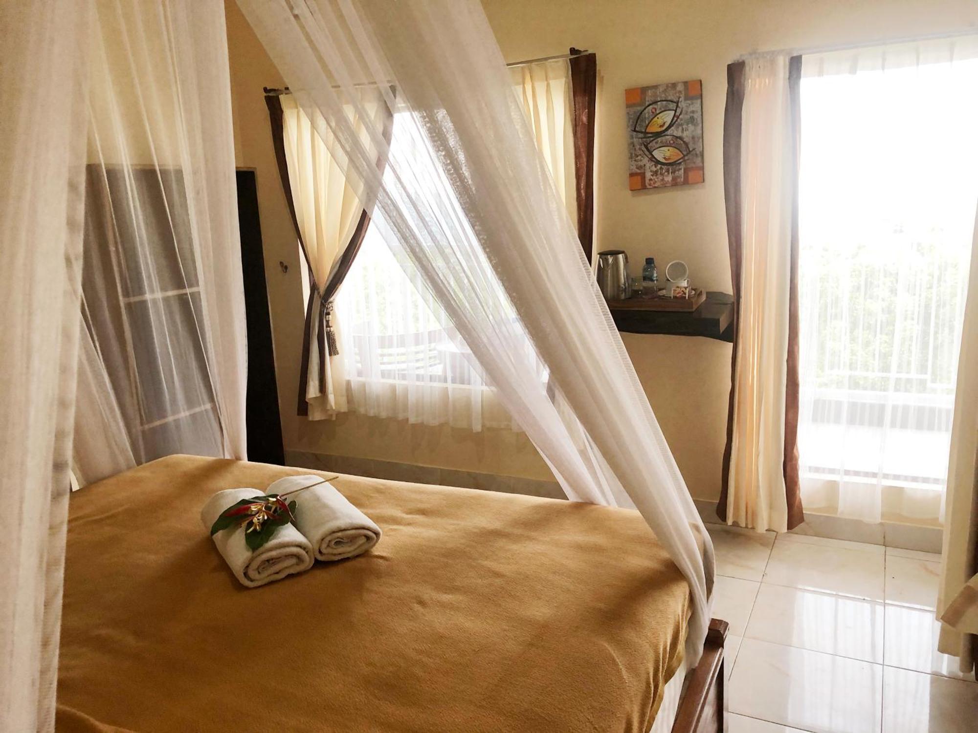 Sena Hotel