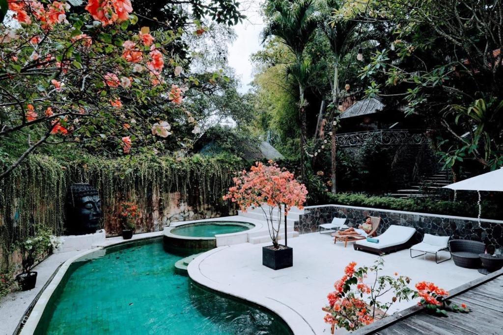 Sattva Yoga Retreat * Canggu (Bali)
