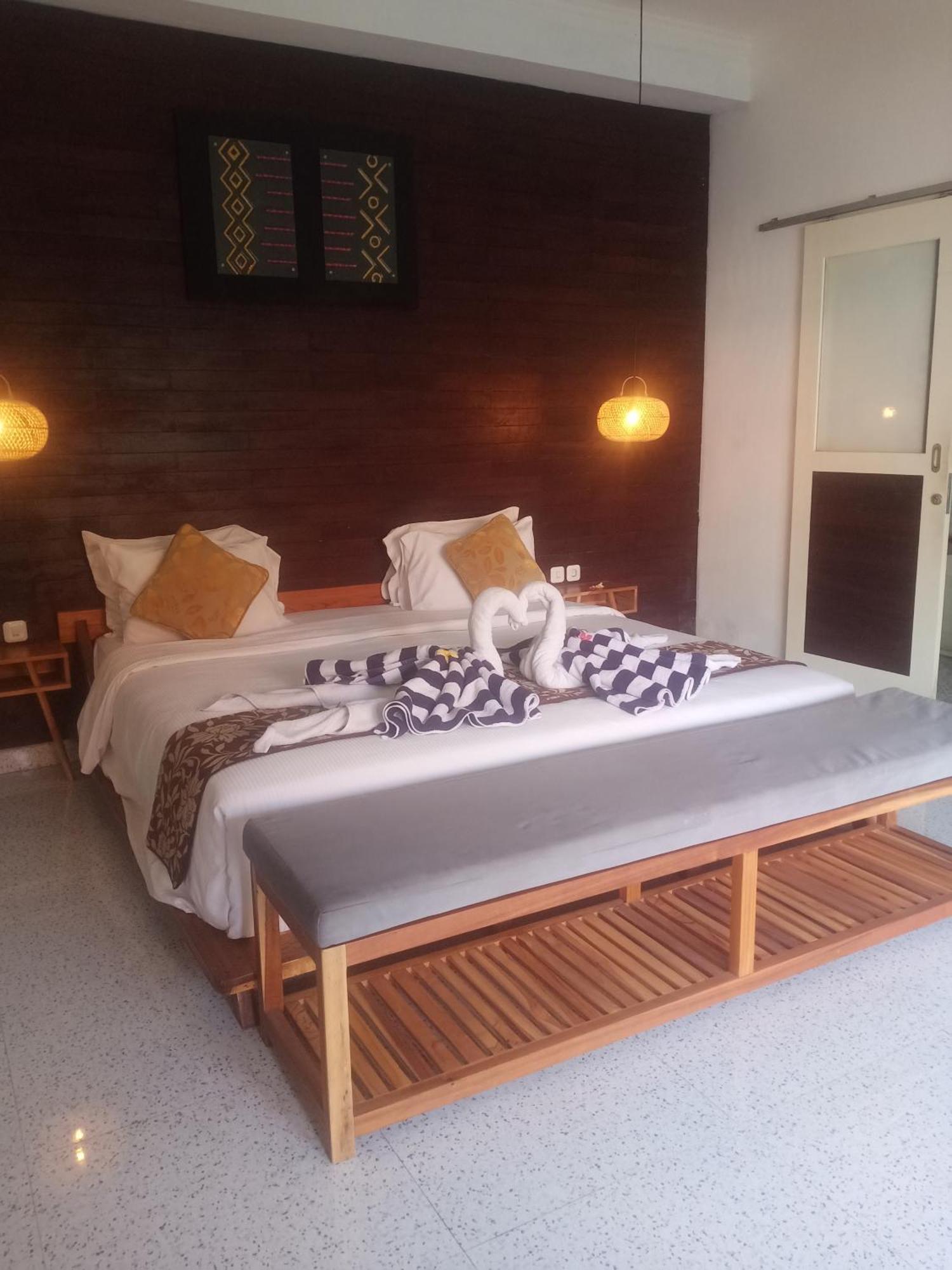The Own Penida & Bed & Breakfast