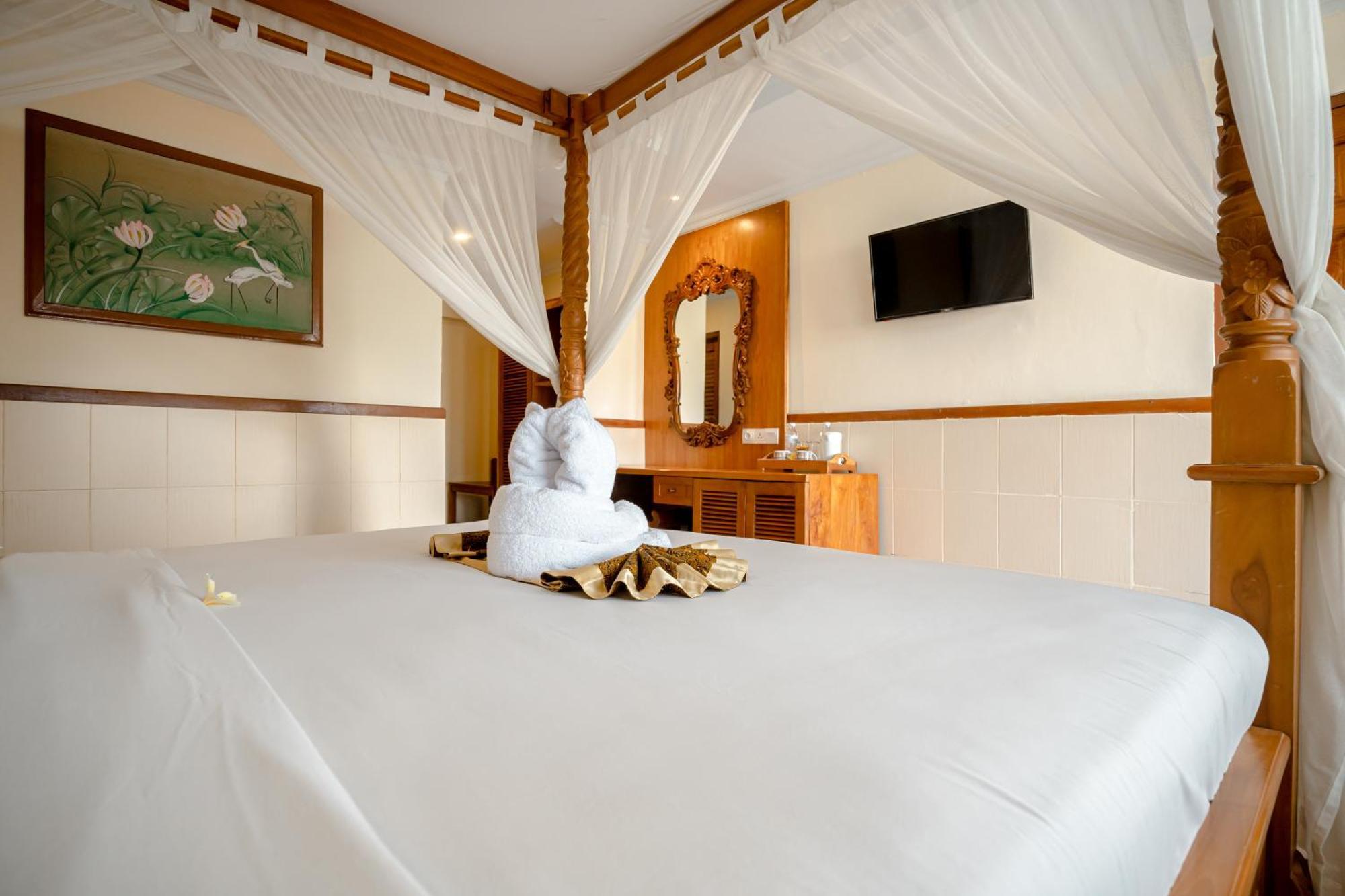 Hotel Palm Bali 3*