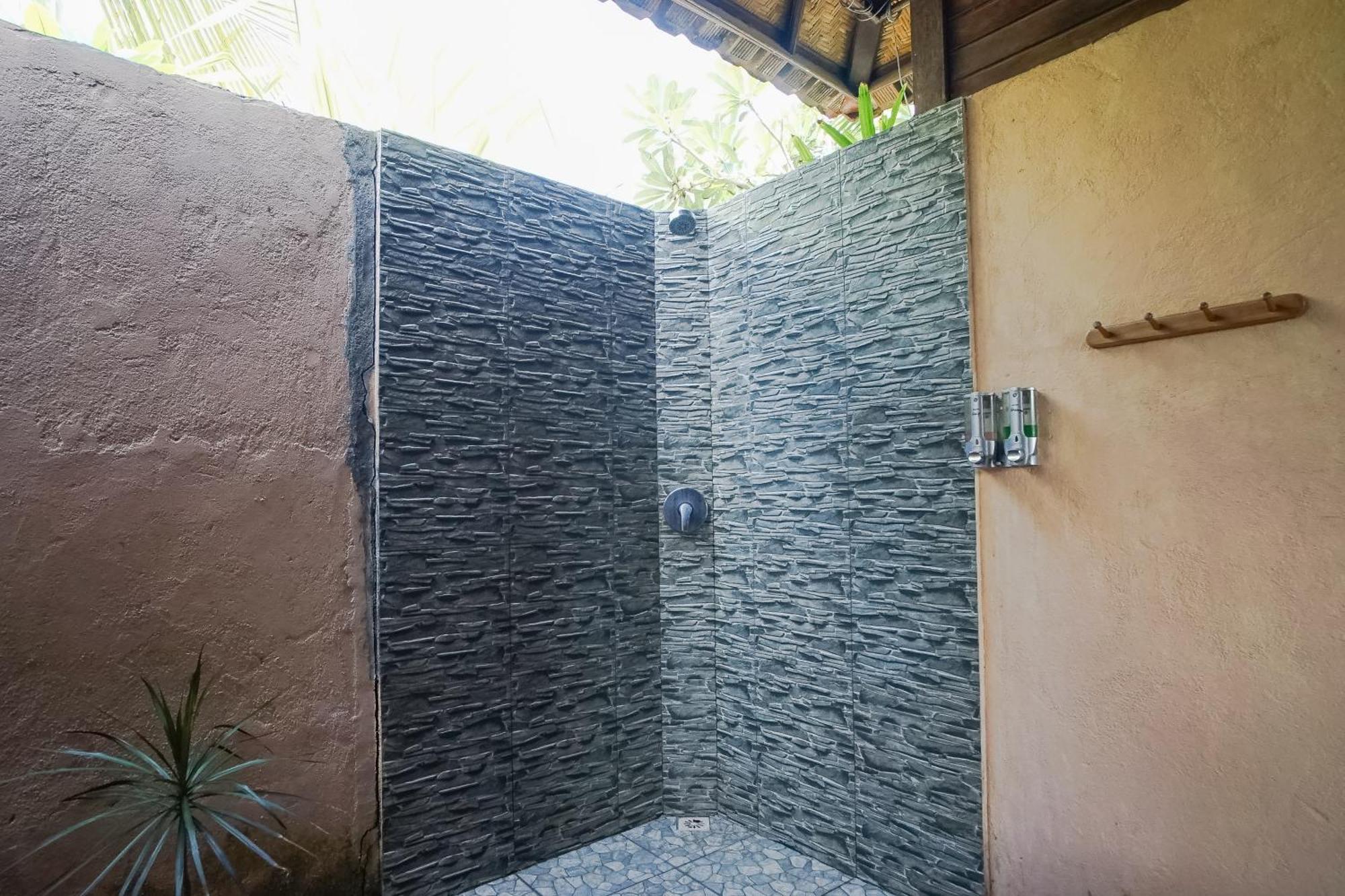 Abian Huts Dream Beach Lembongan Holiday park