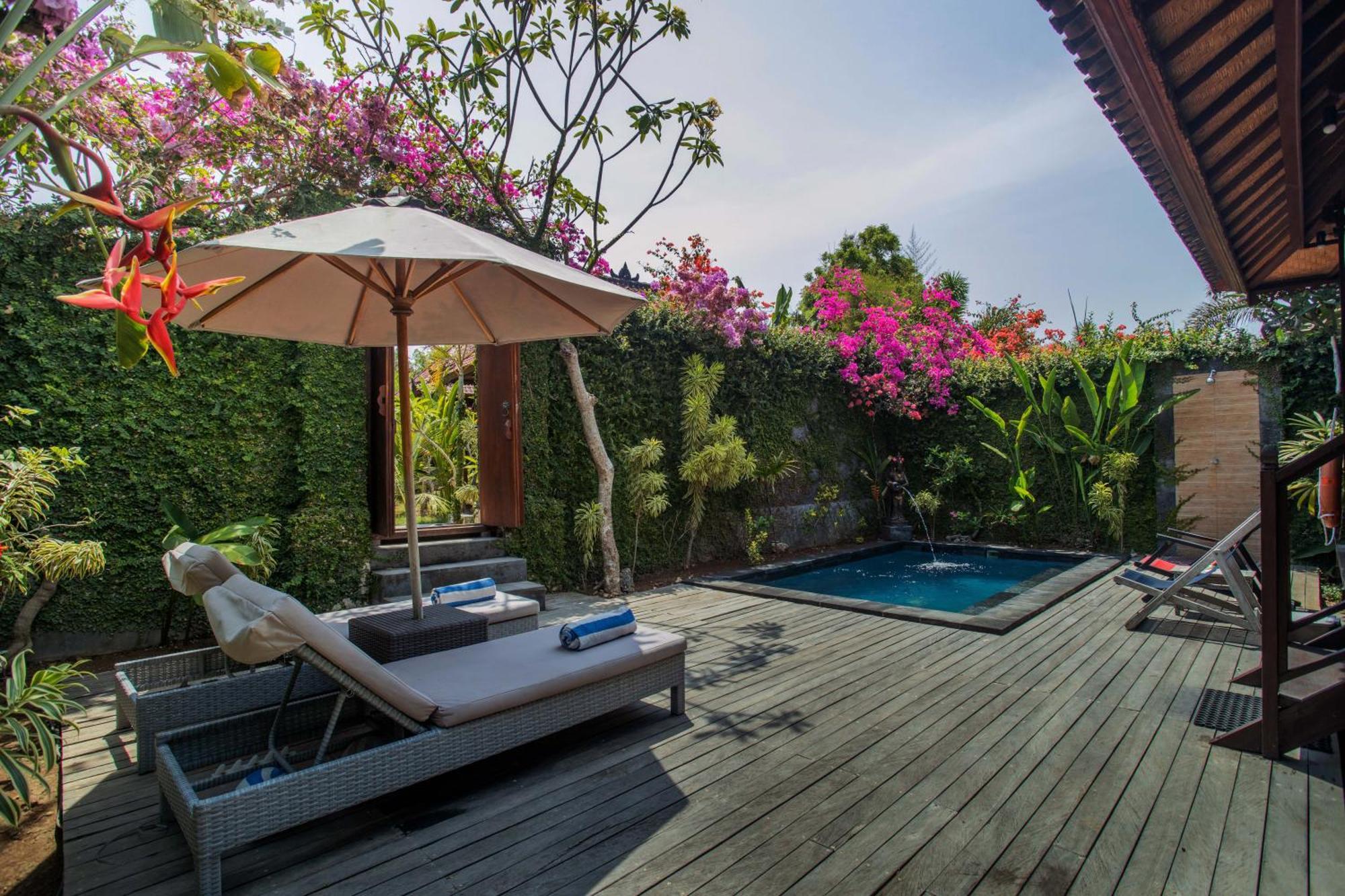 Sunset Garden Nusa Holiday park 4*