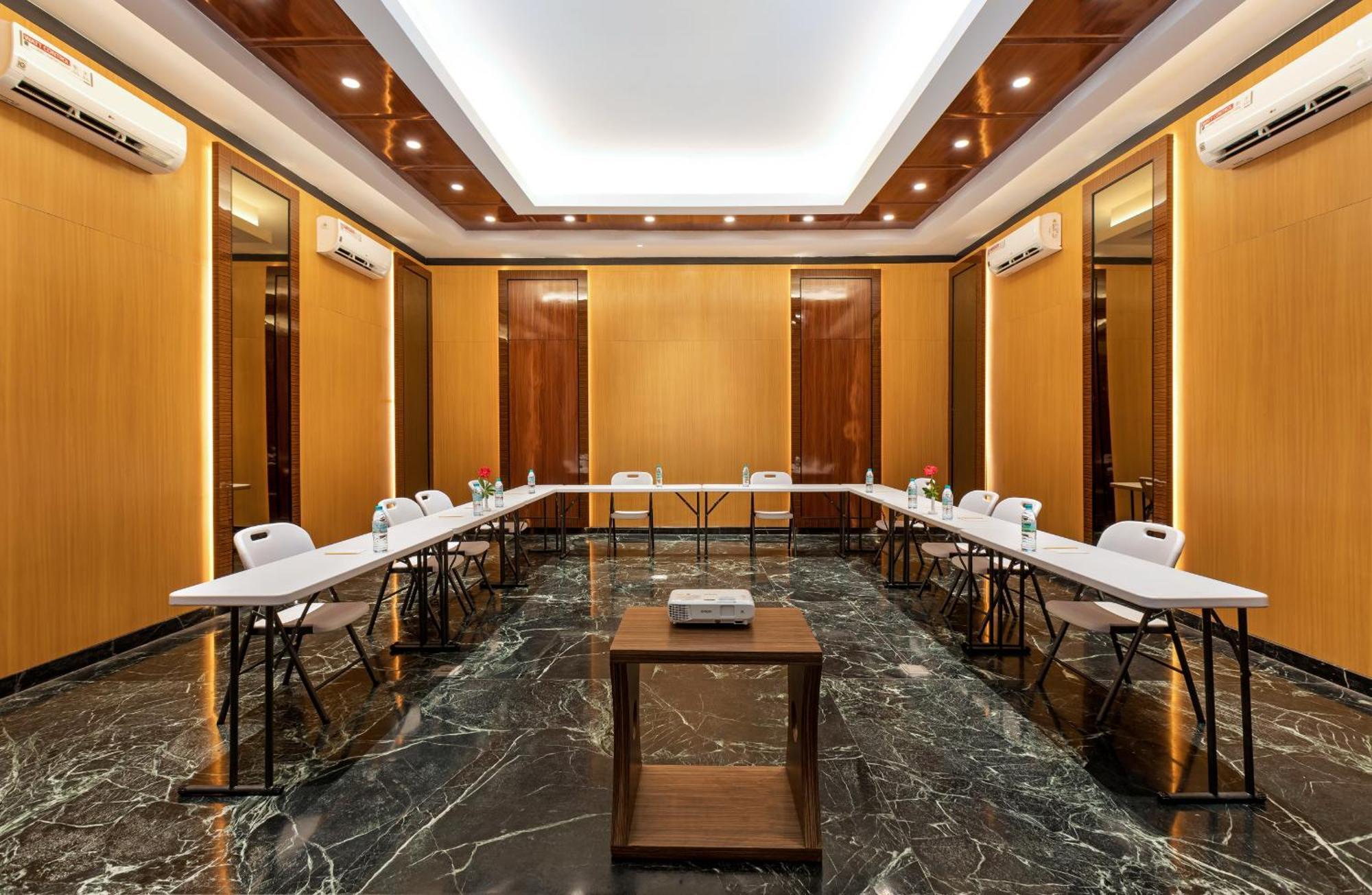 Hotel Boss Powered By Archipelago Legian (Bali)