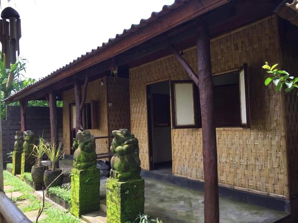 Candy Villa