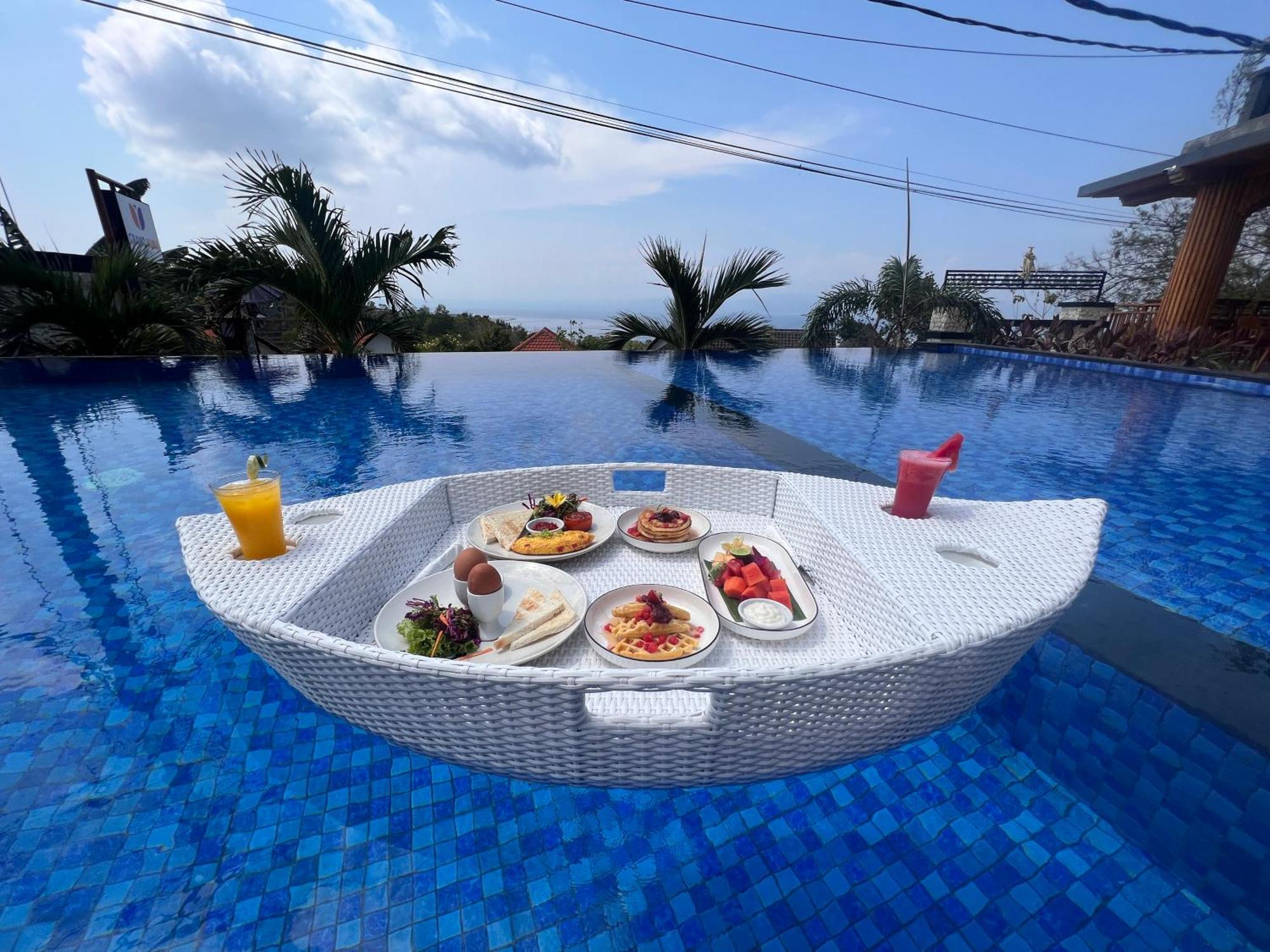 Hotel Grand Yuna Nusa Penida