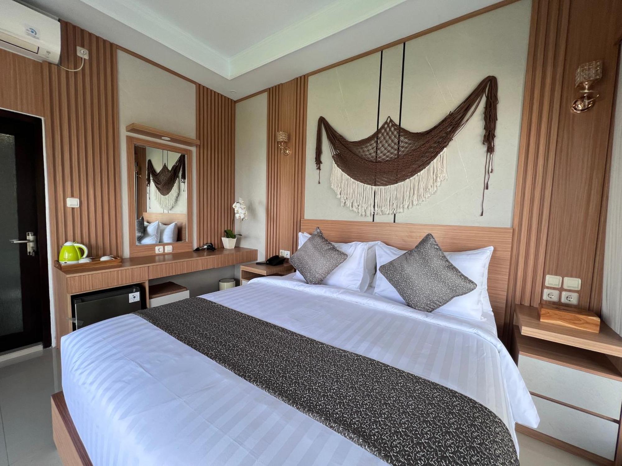 Grand Yuna Nusa Penida Hotel