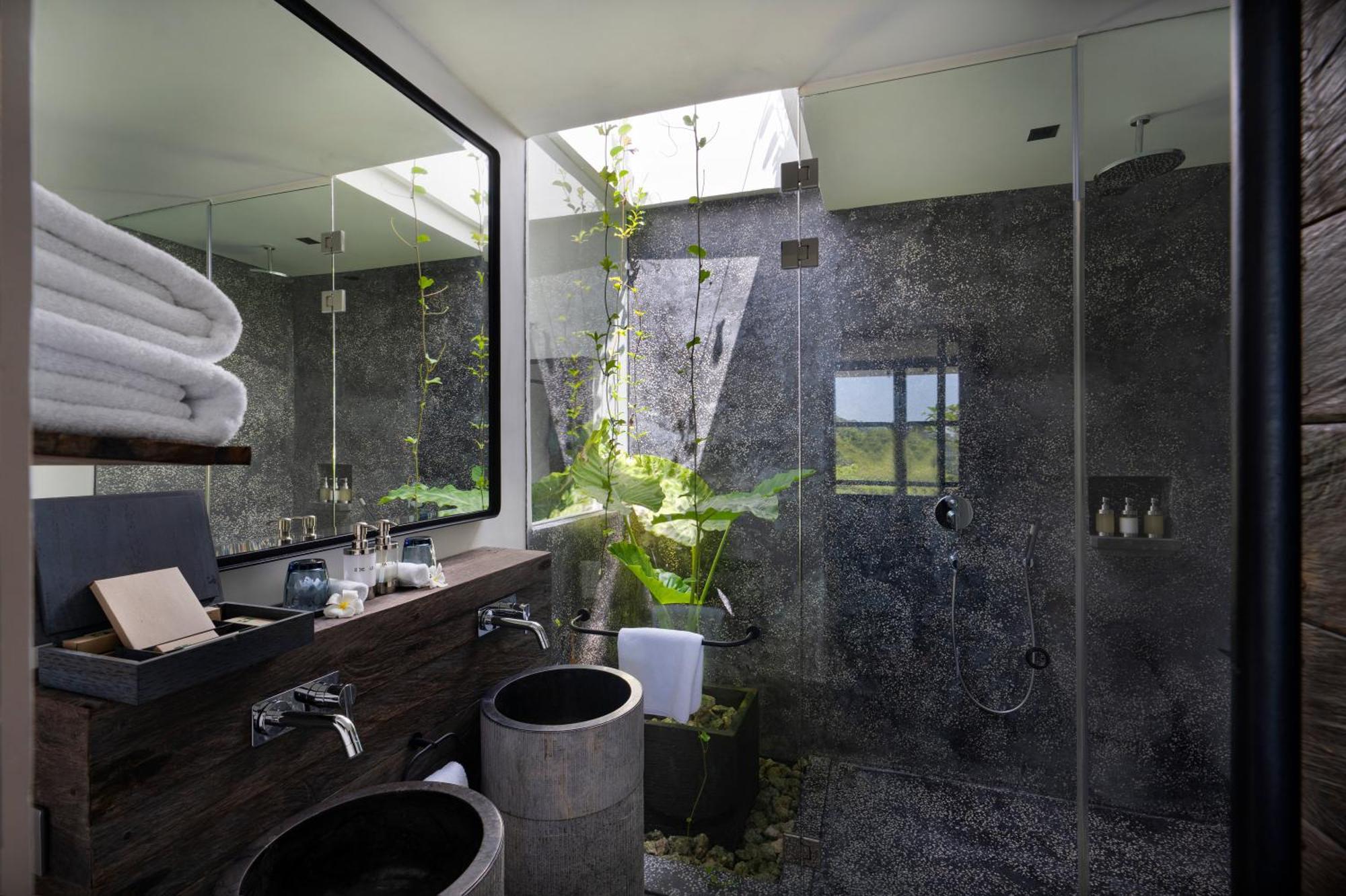 Maua Nusa Penida Bali Resort