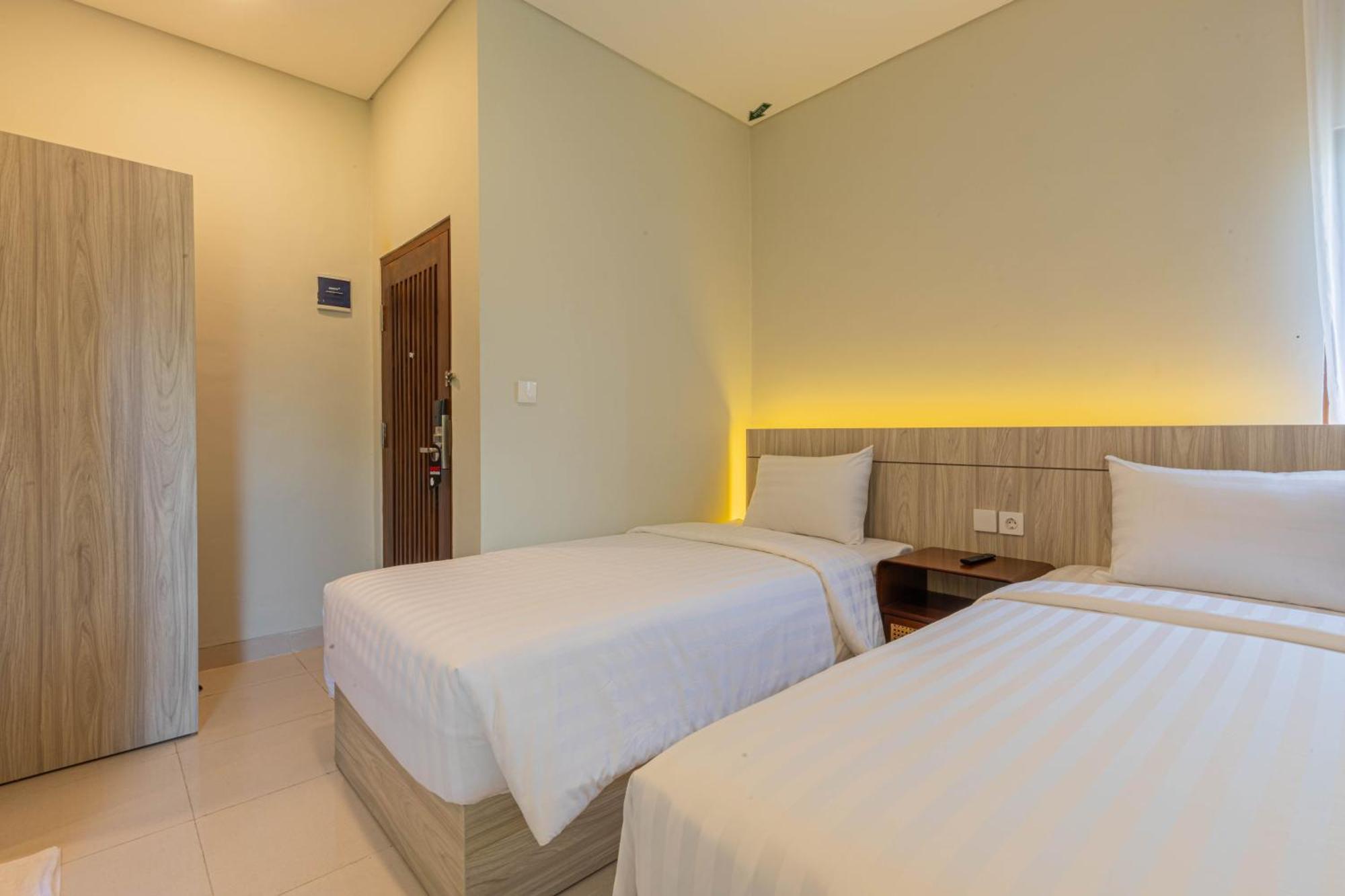 Hotel The Baliem 3*