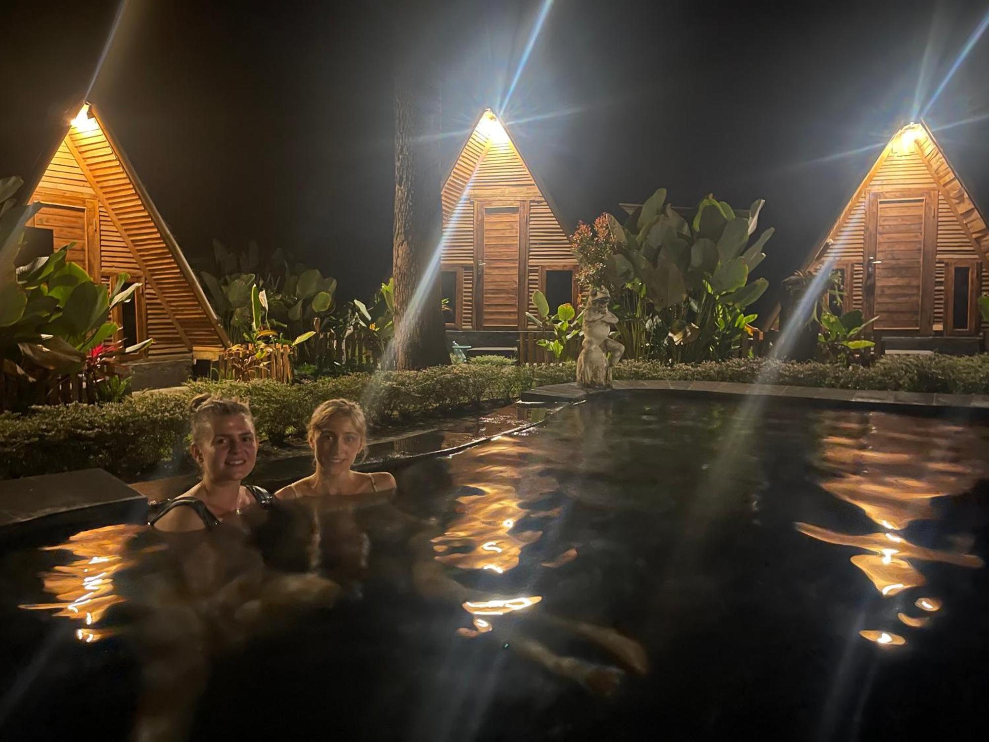 Triangle House And Private Hot Spring