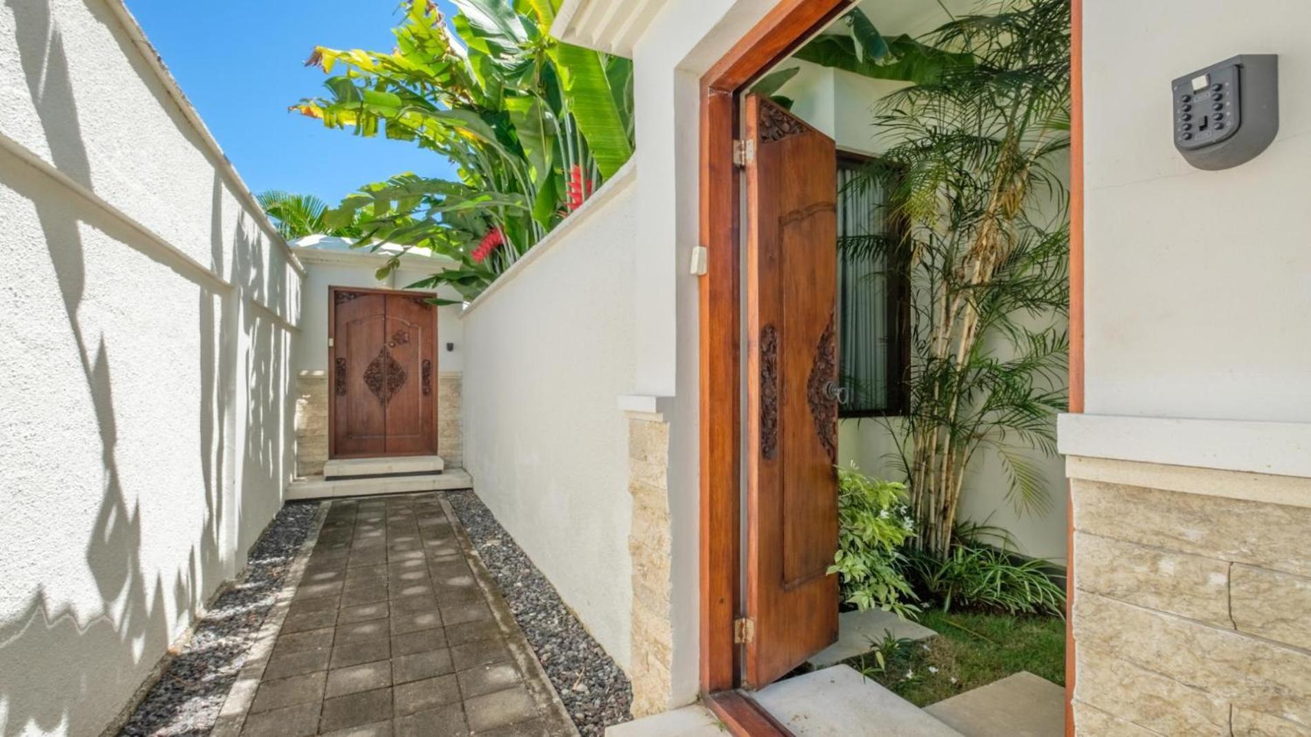 Athena Romantic 1br Pool Villa