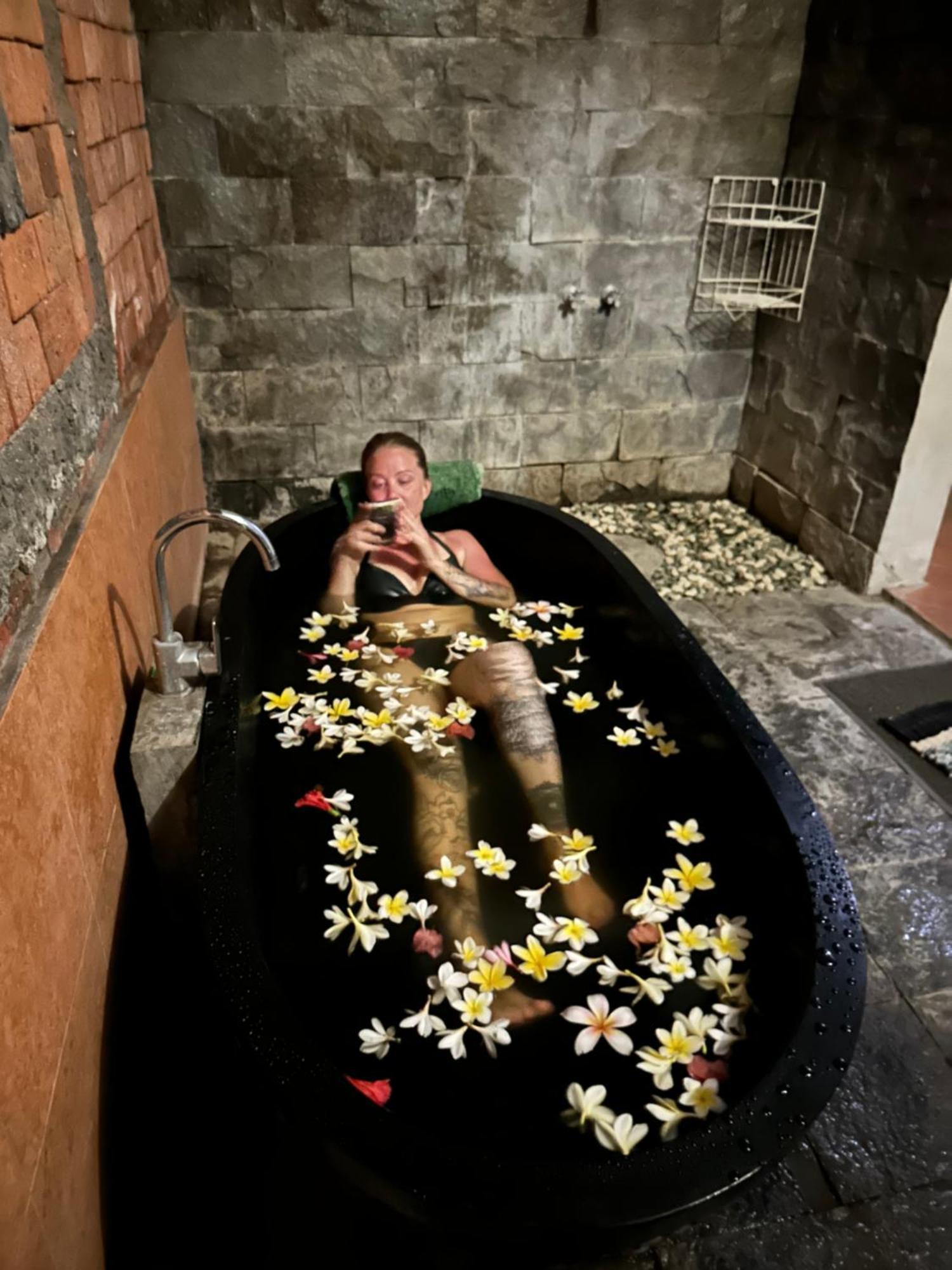 Diuma Yoga Meditation Retreat And Healing Center Sanur (Bali)