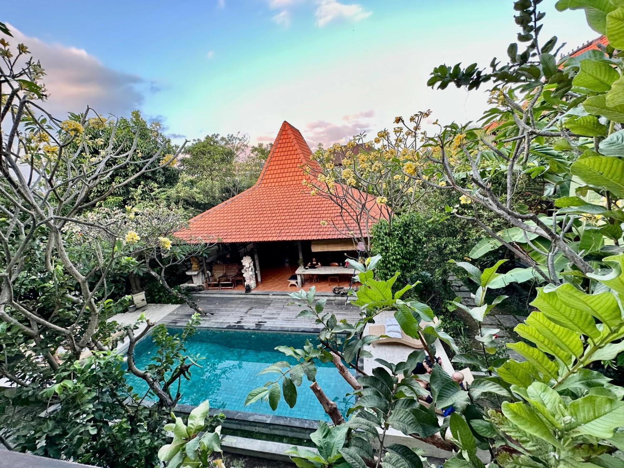 Diuma Yoga Meditation Retreat And Healing Center Sanur (Bali)