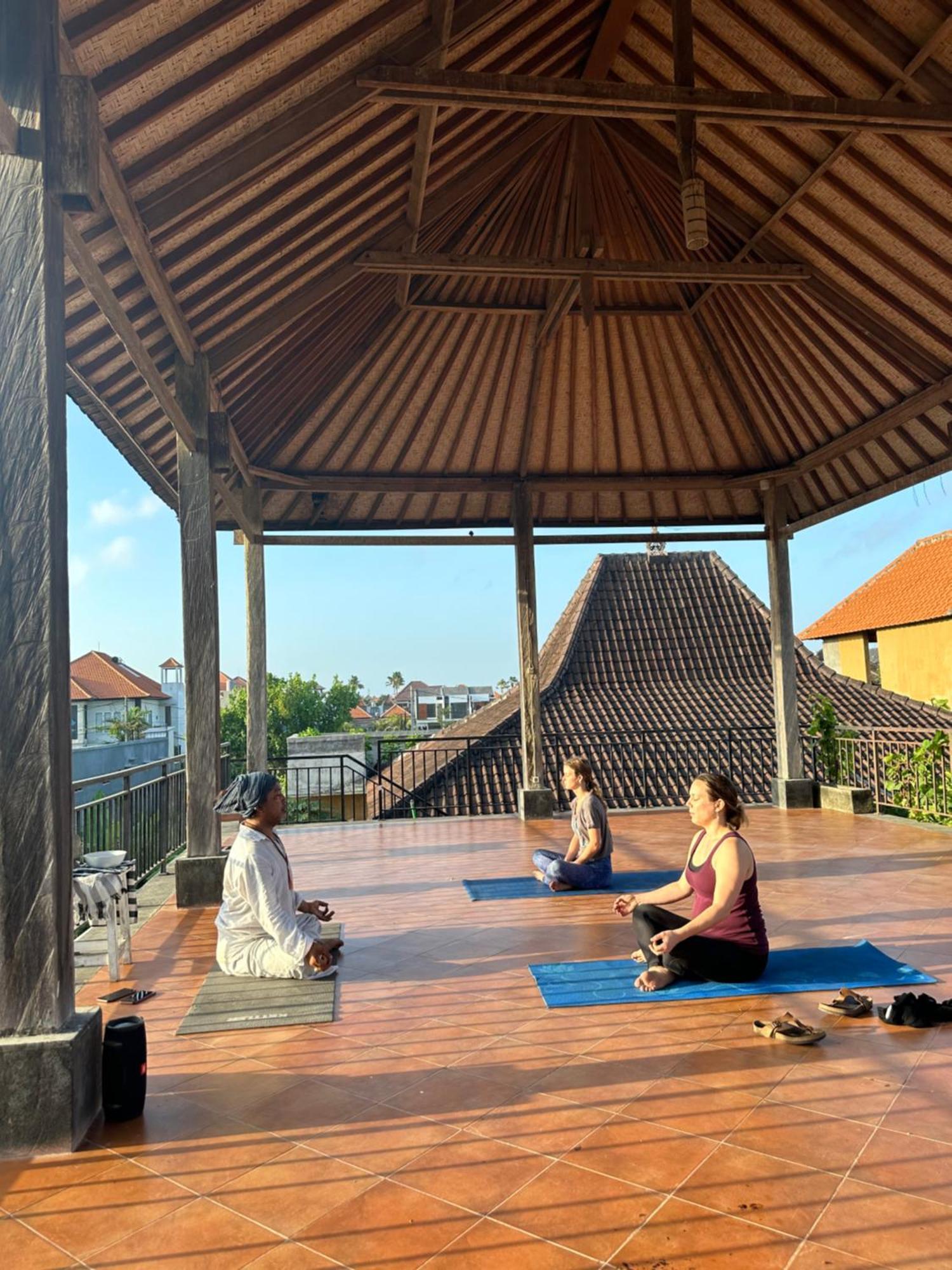 Diuma Yoga Meditation Retreat And Healing Center Guest house Sanur (Bali)