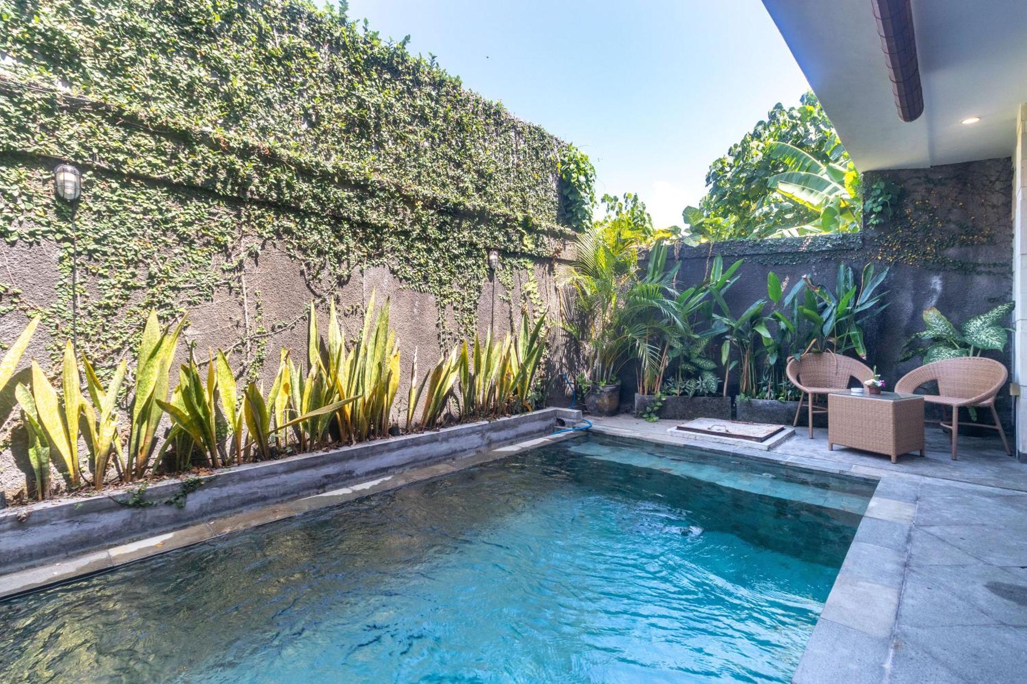 Art Villas *