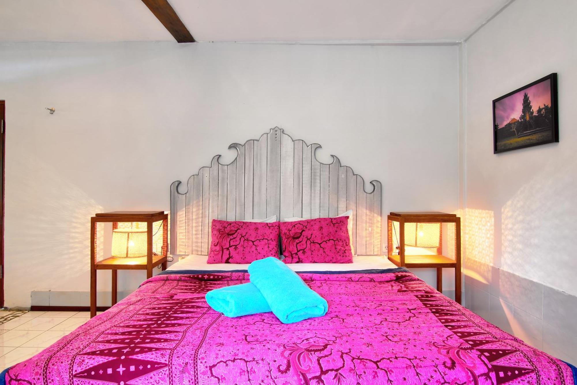 Bamboo Paradise Hostel *