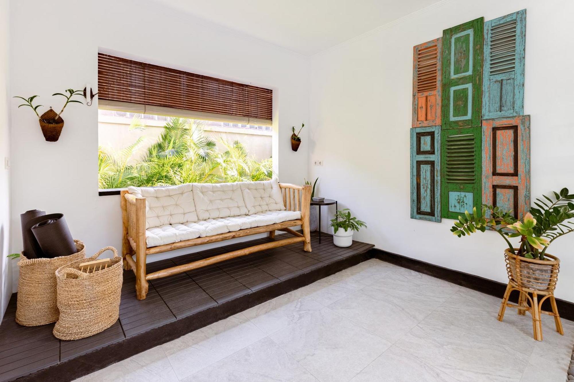 3 Bedroom - Walk To Bingin Villa *