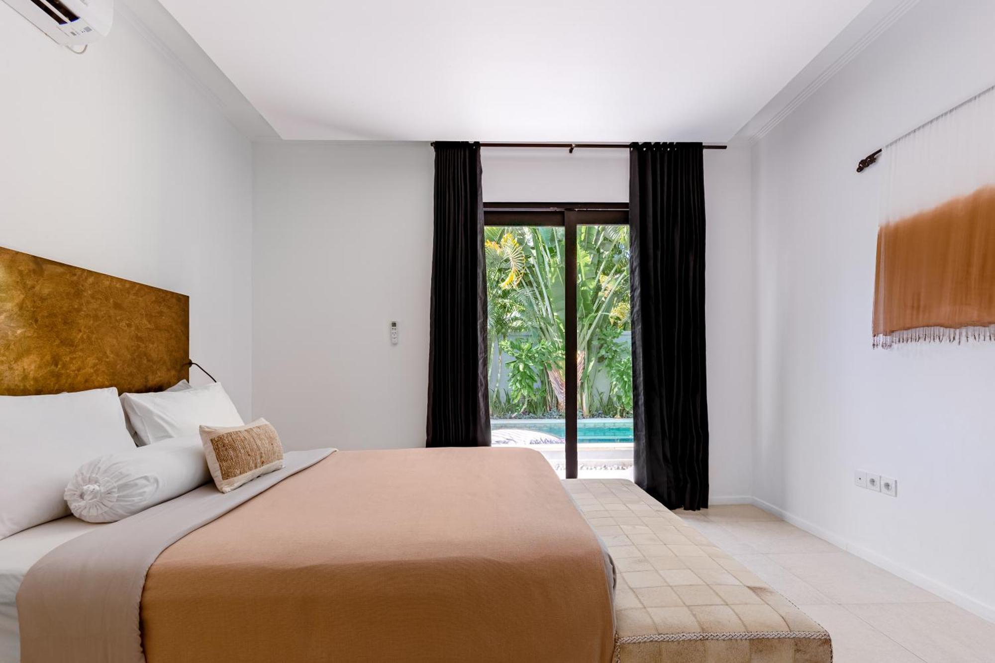3 Bedroom - Walk To Bingin