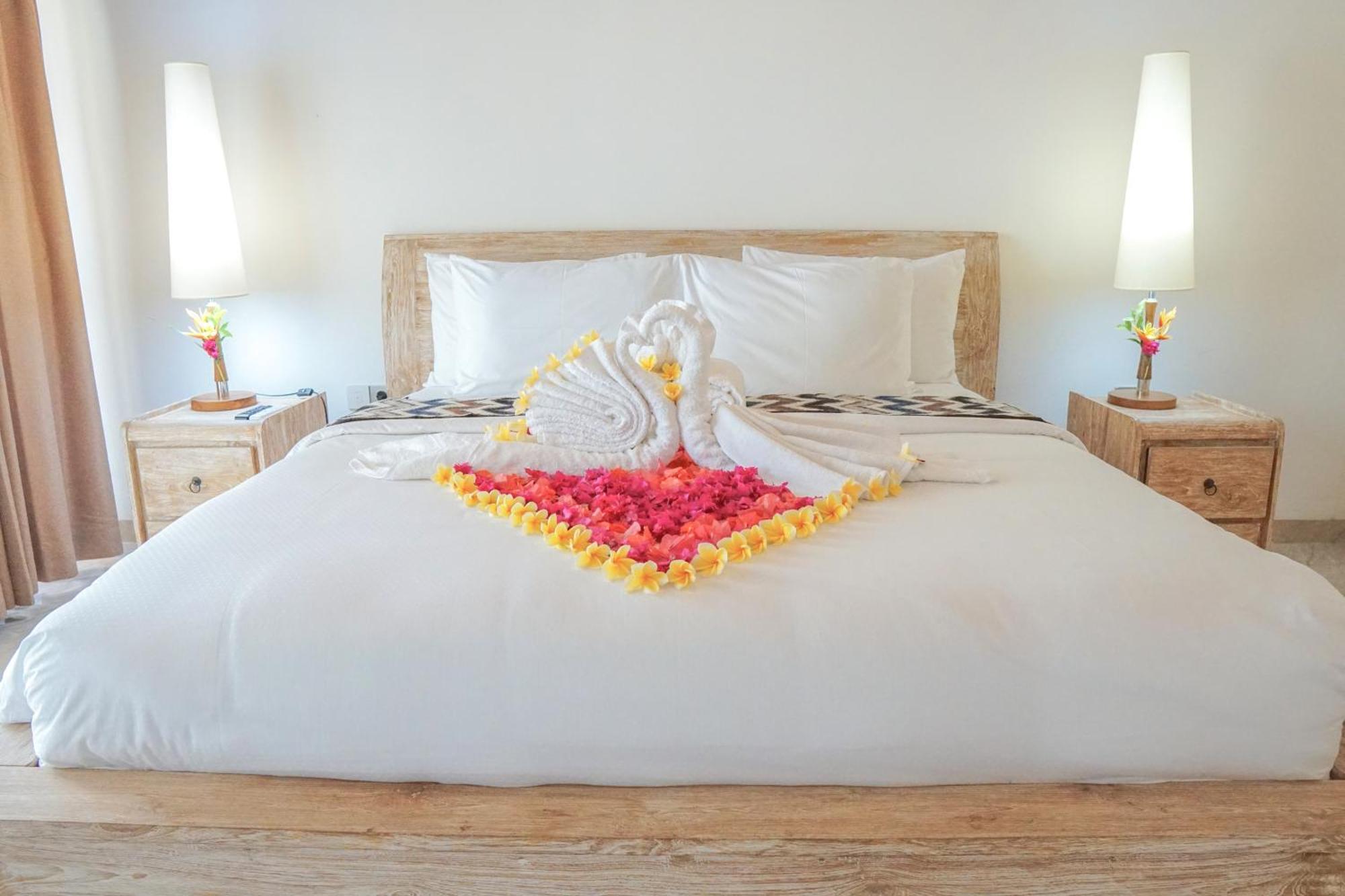 Caspla By Loccal Collection Resort 3*