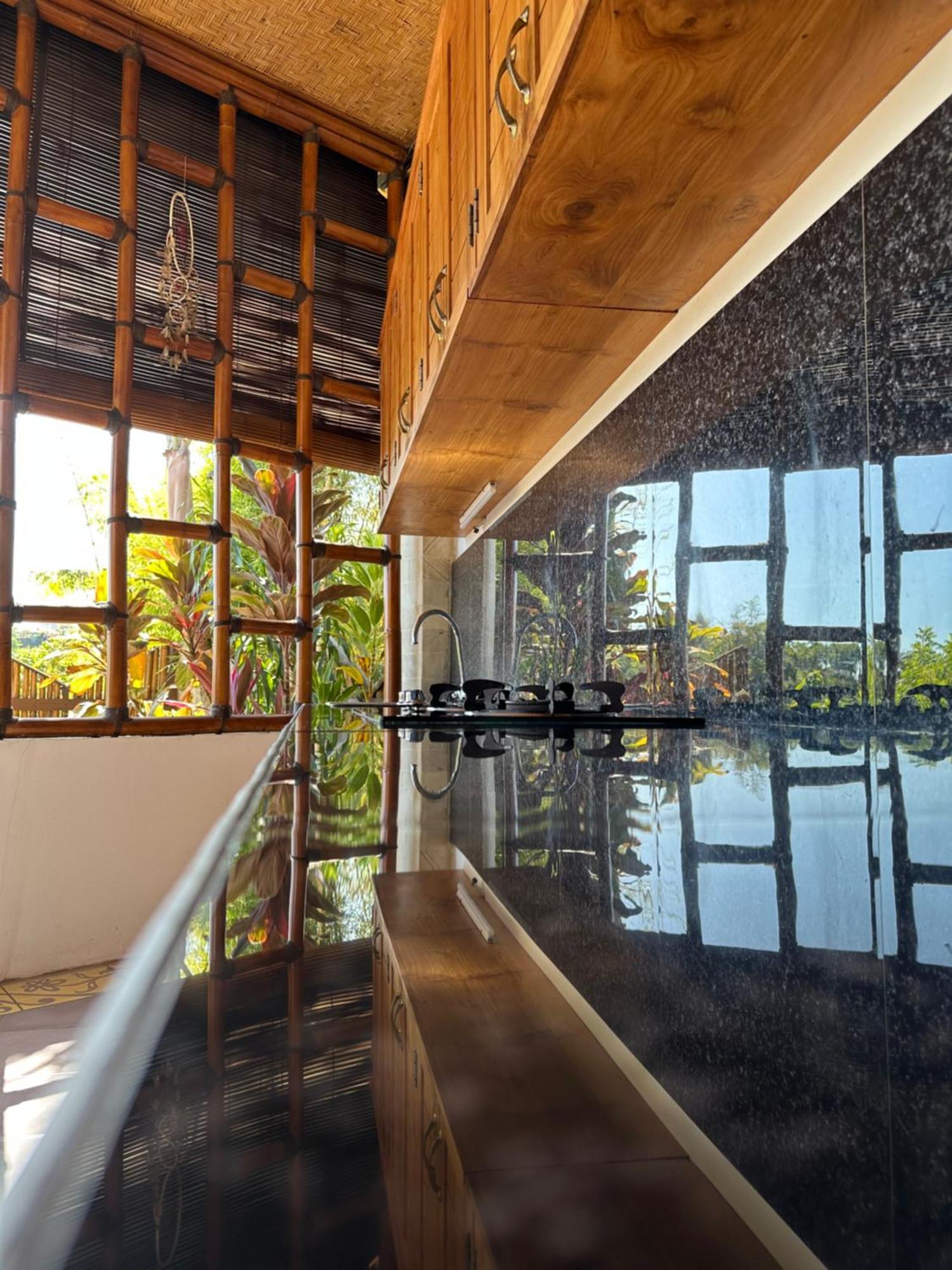 Sanshikirana House *