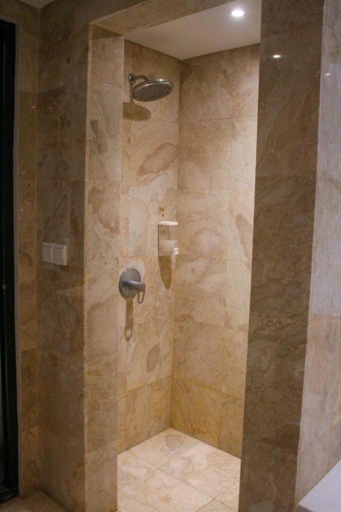 Dekuta Hotel 3*