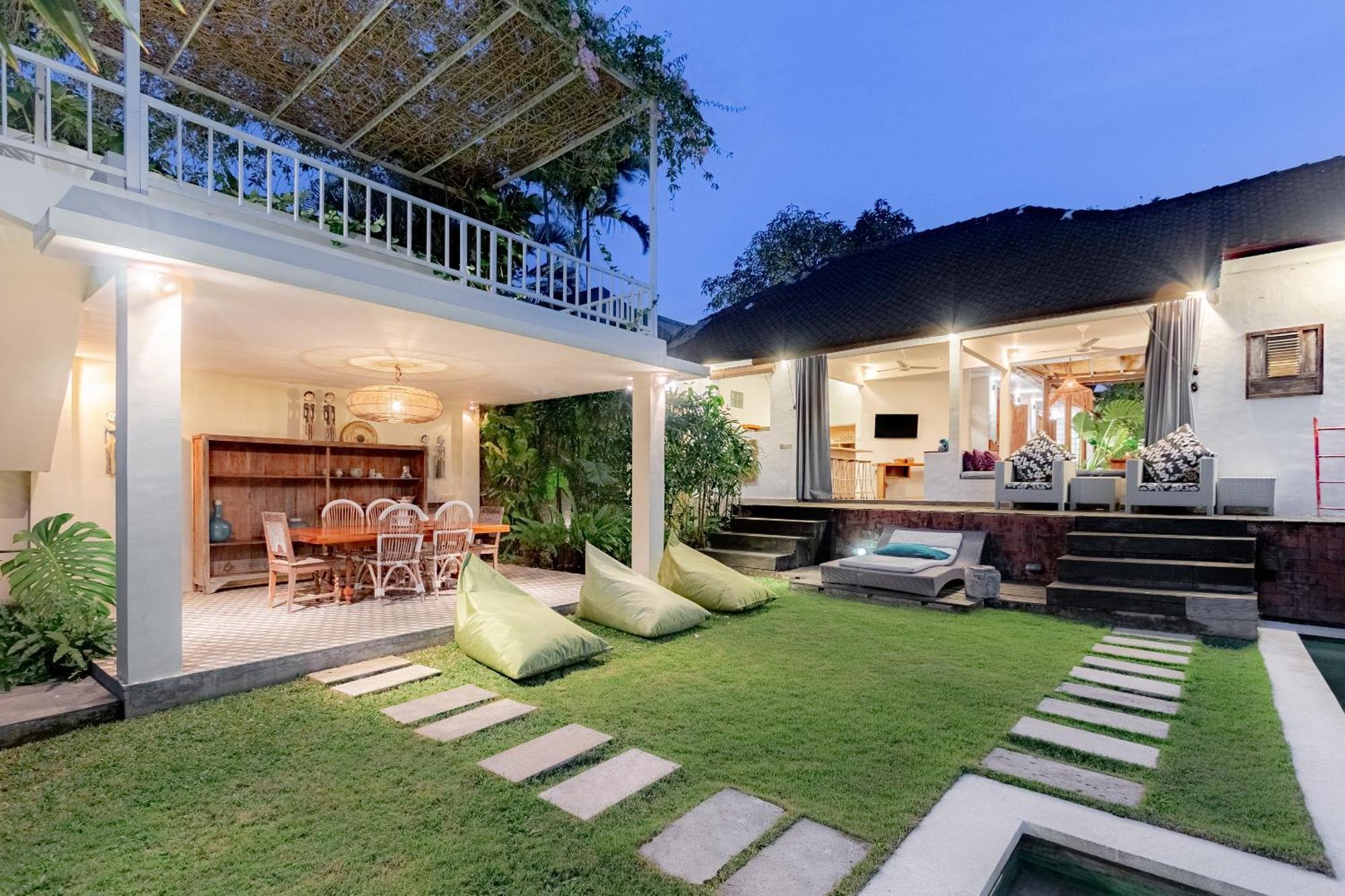 Bumi - Playful & Quirky 3br Near Seminyak, A Unique Getaway Villa Kerobokan (Bali)