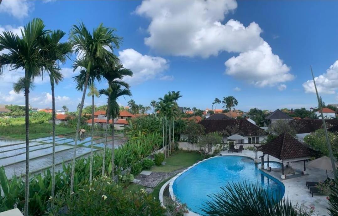 Nipuri And By Kamara Resort